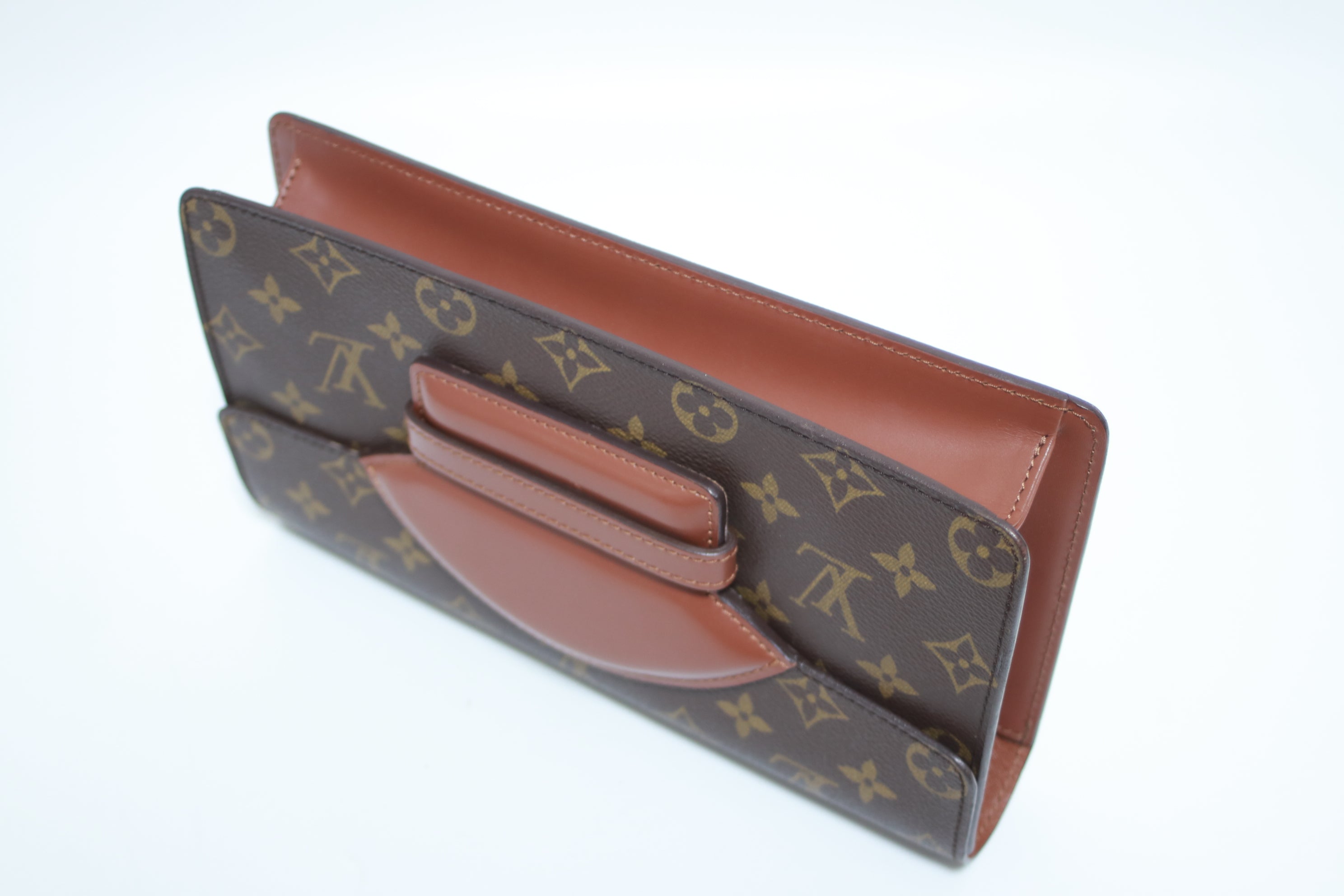 Louis Vuitton Chaillot Clutch Used (8033)