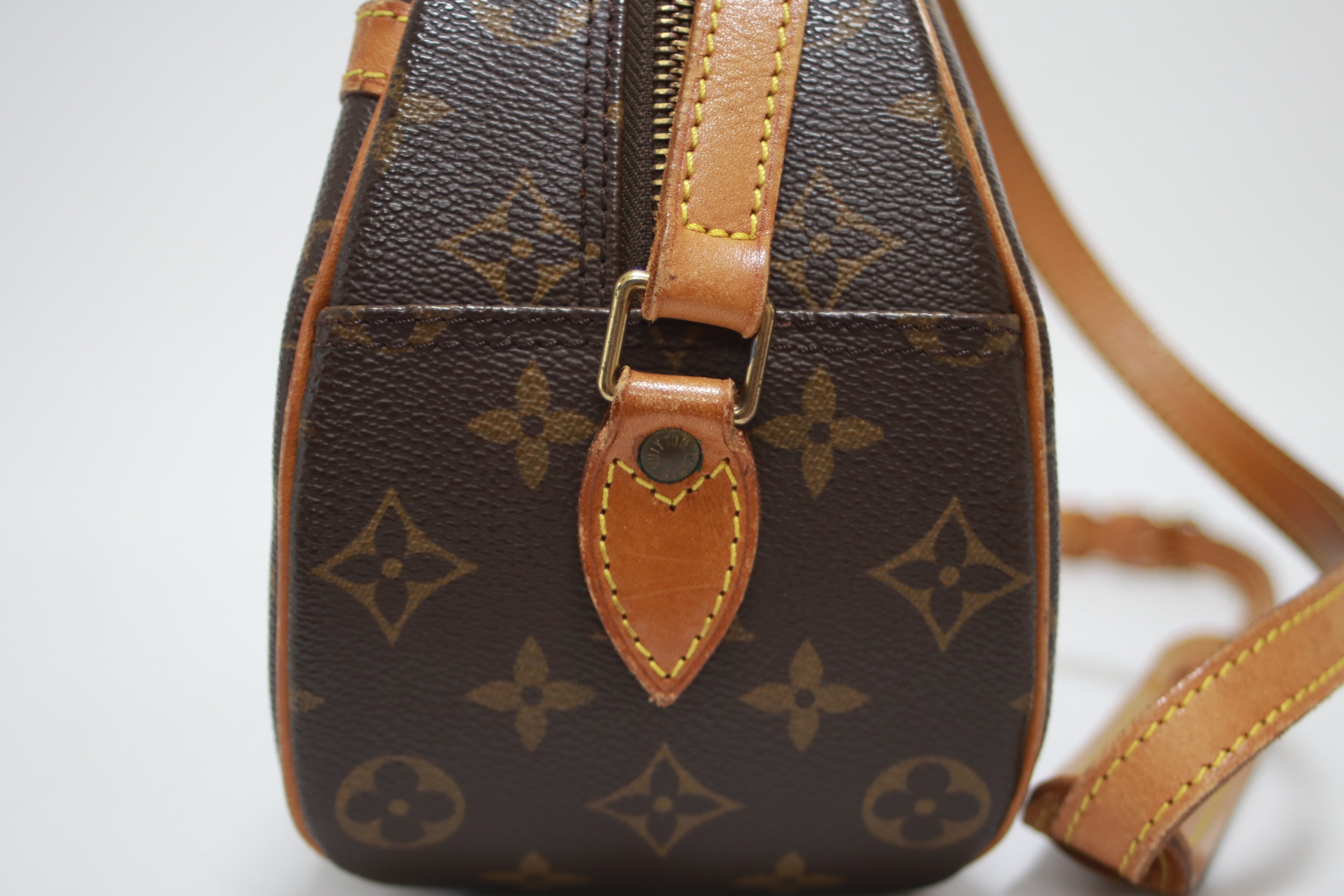 Louis Vuitton Blois Shoulder Bag Used