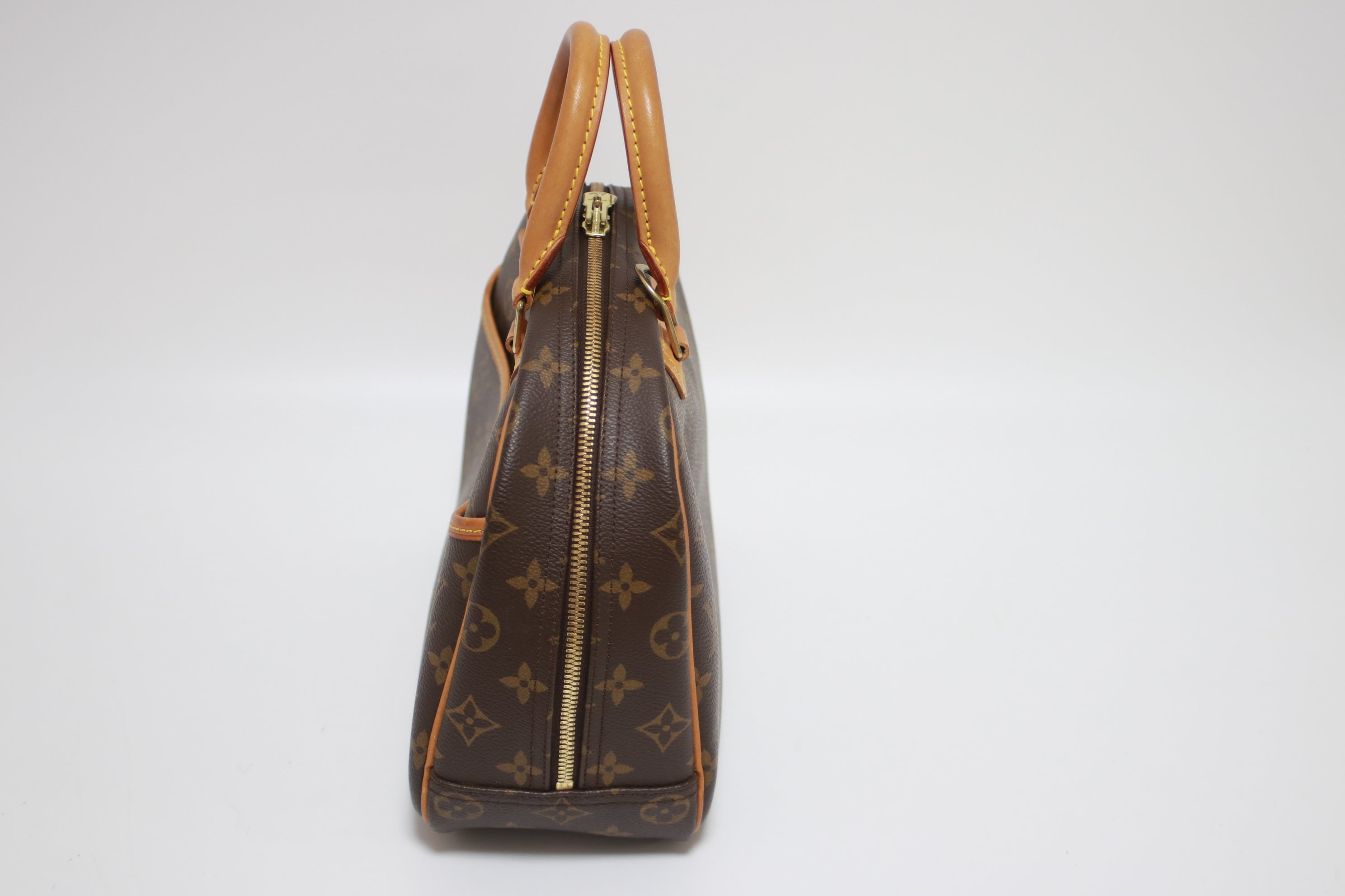 Louis Vuitton Trouville Handbag Used