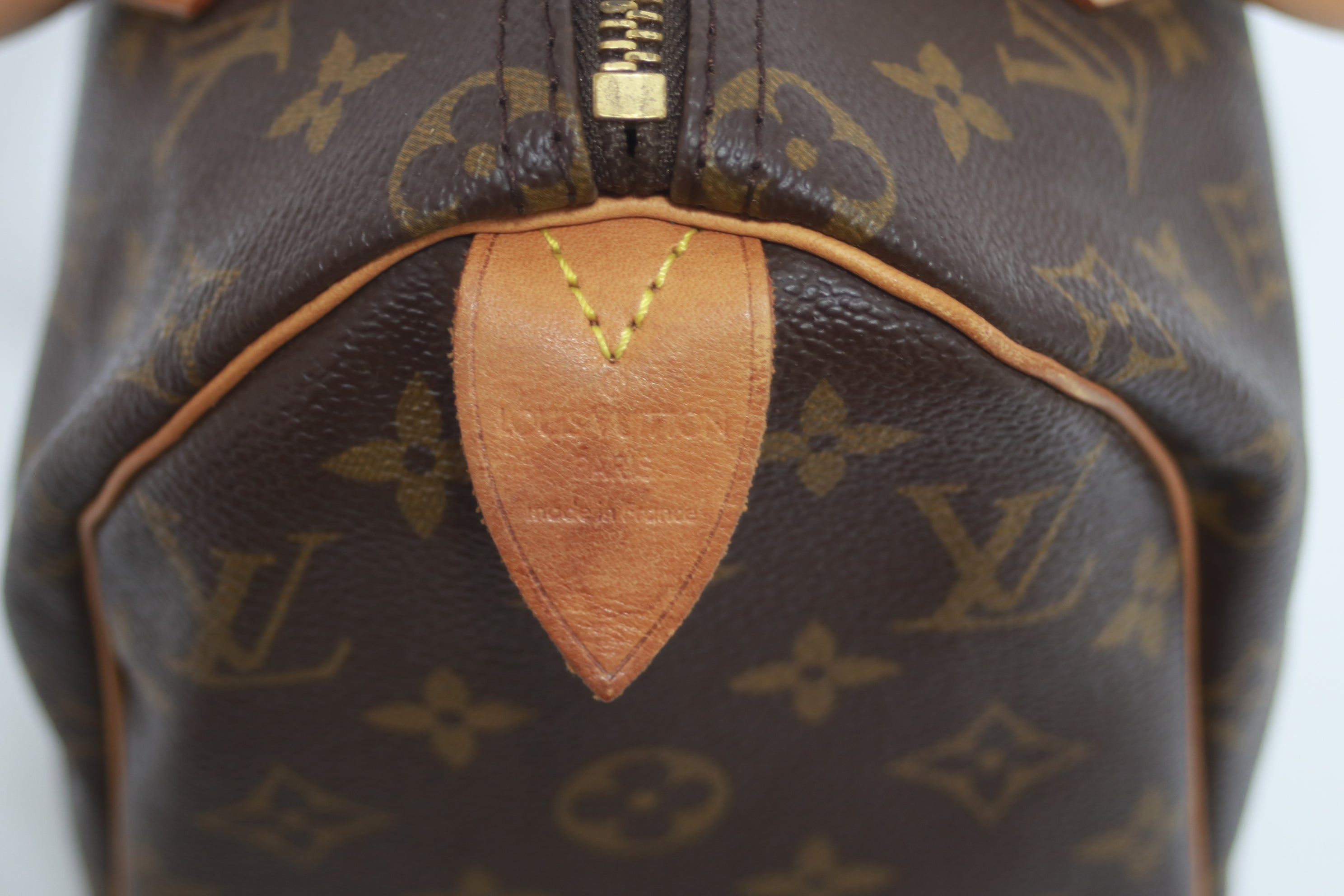 Louis Vuitton Speedy 25 Handbag Used (8058)