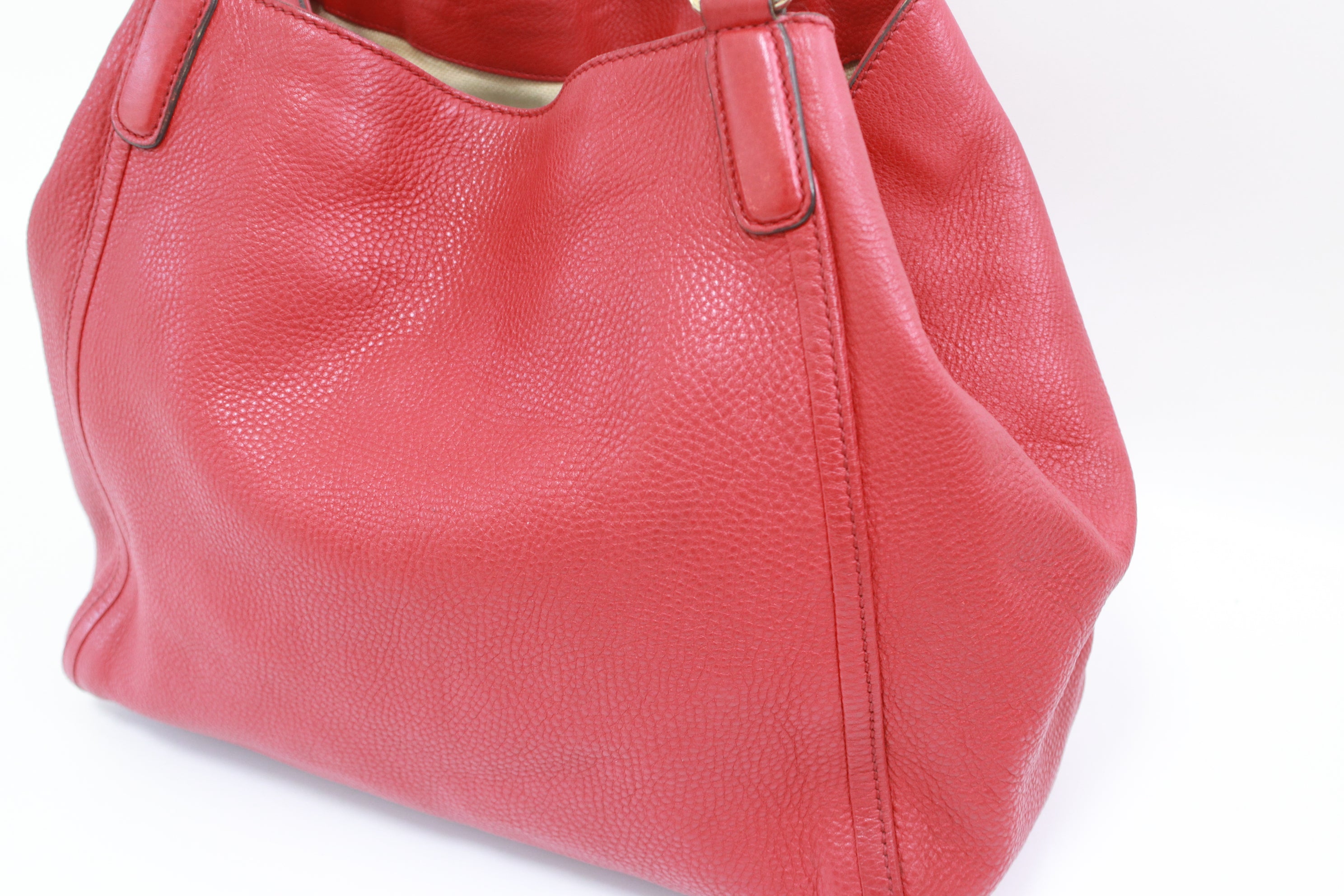 Gucci Soho Handbag Red Used (7066)