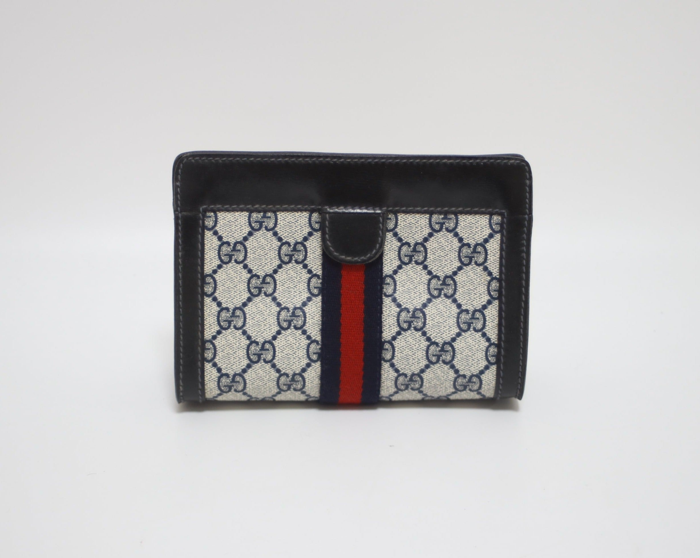 Gucci Leather Clutch Black Used (8088)