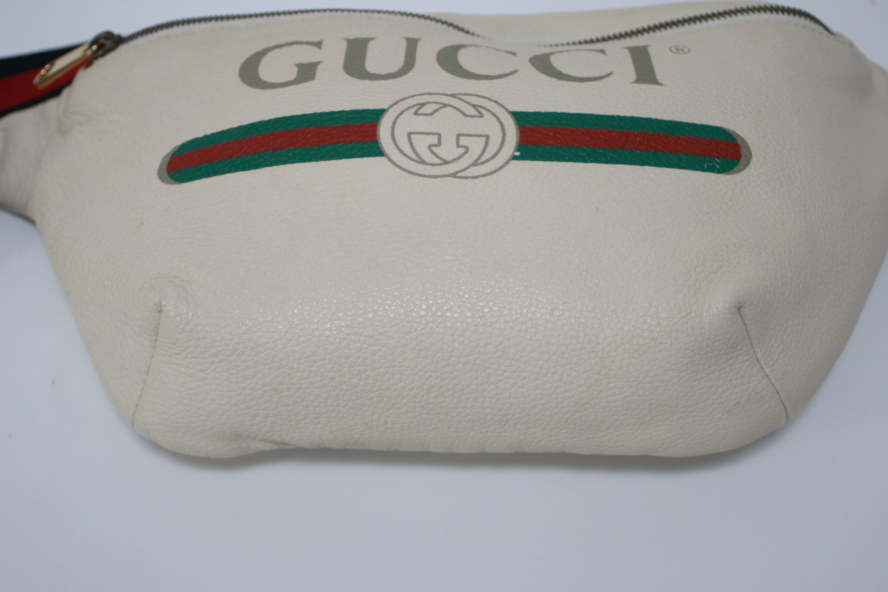 Gucci Leather Beltbag Used (8079)