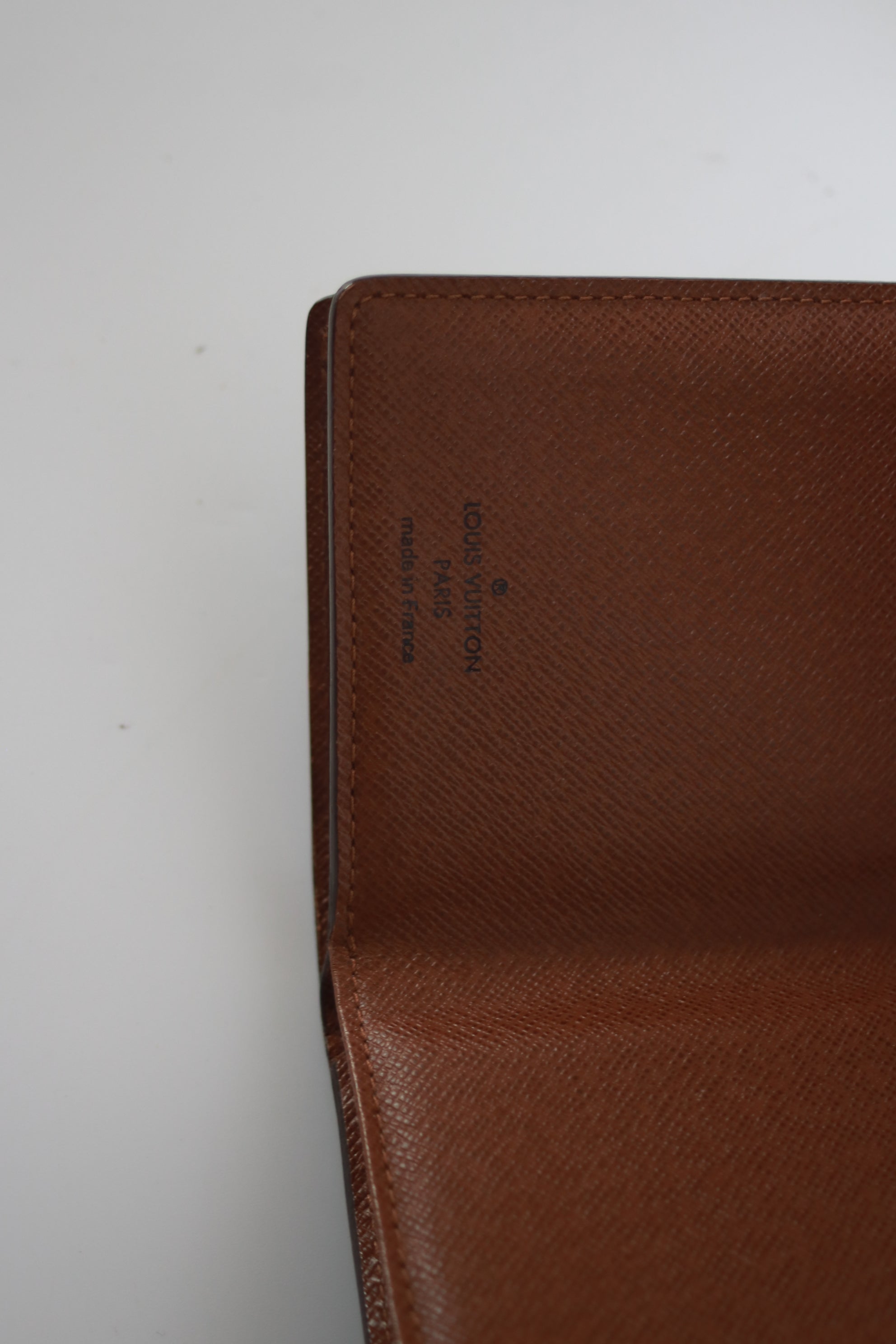 Louis Vuitton Joey Wallet Used (8080)