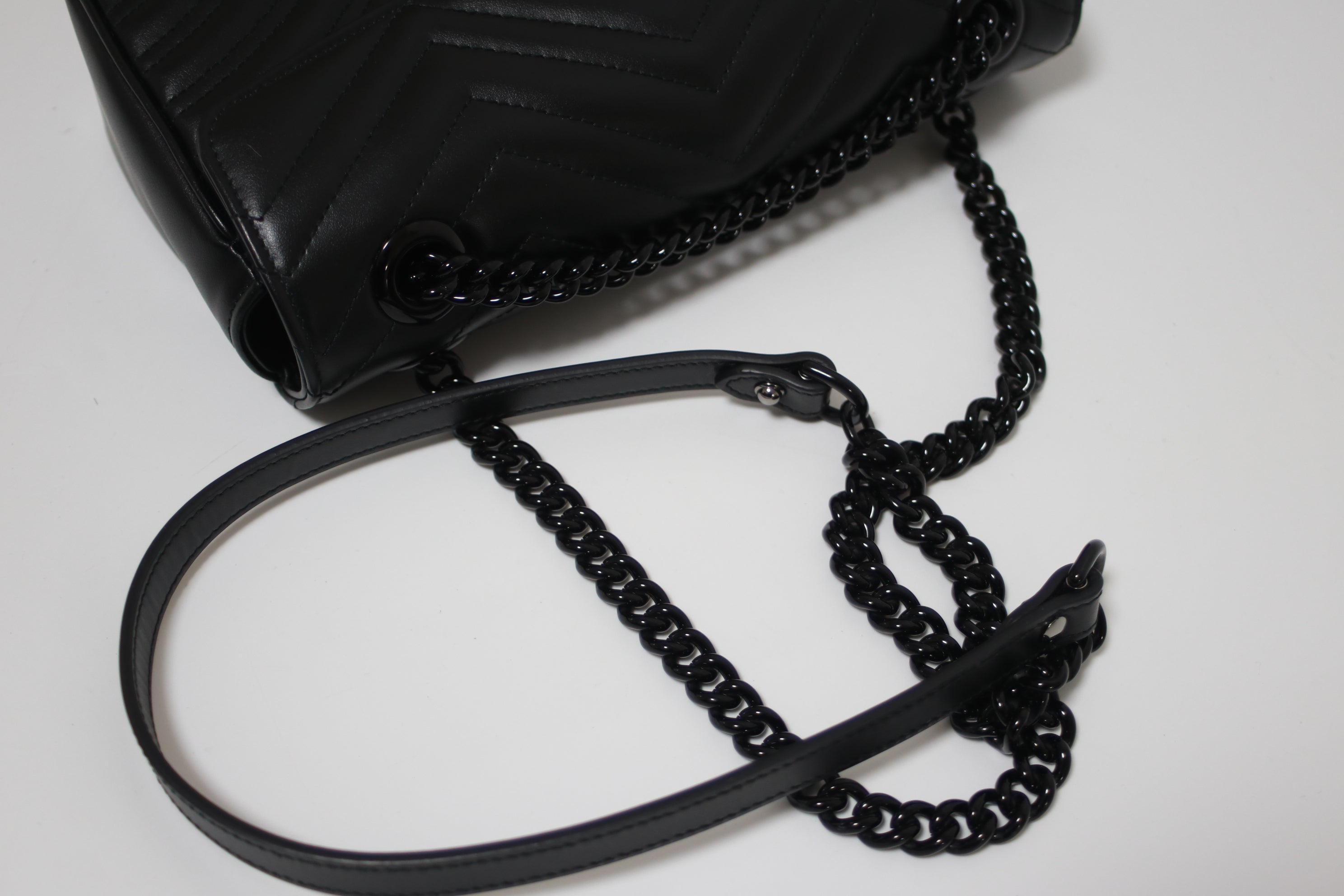 Gucci Marmont Small Shoulder Bag Used