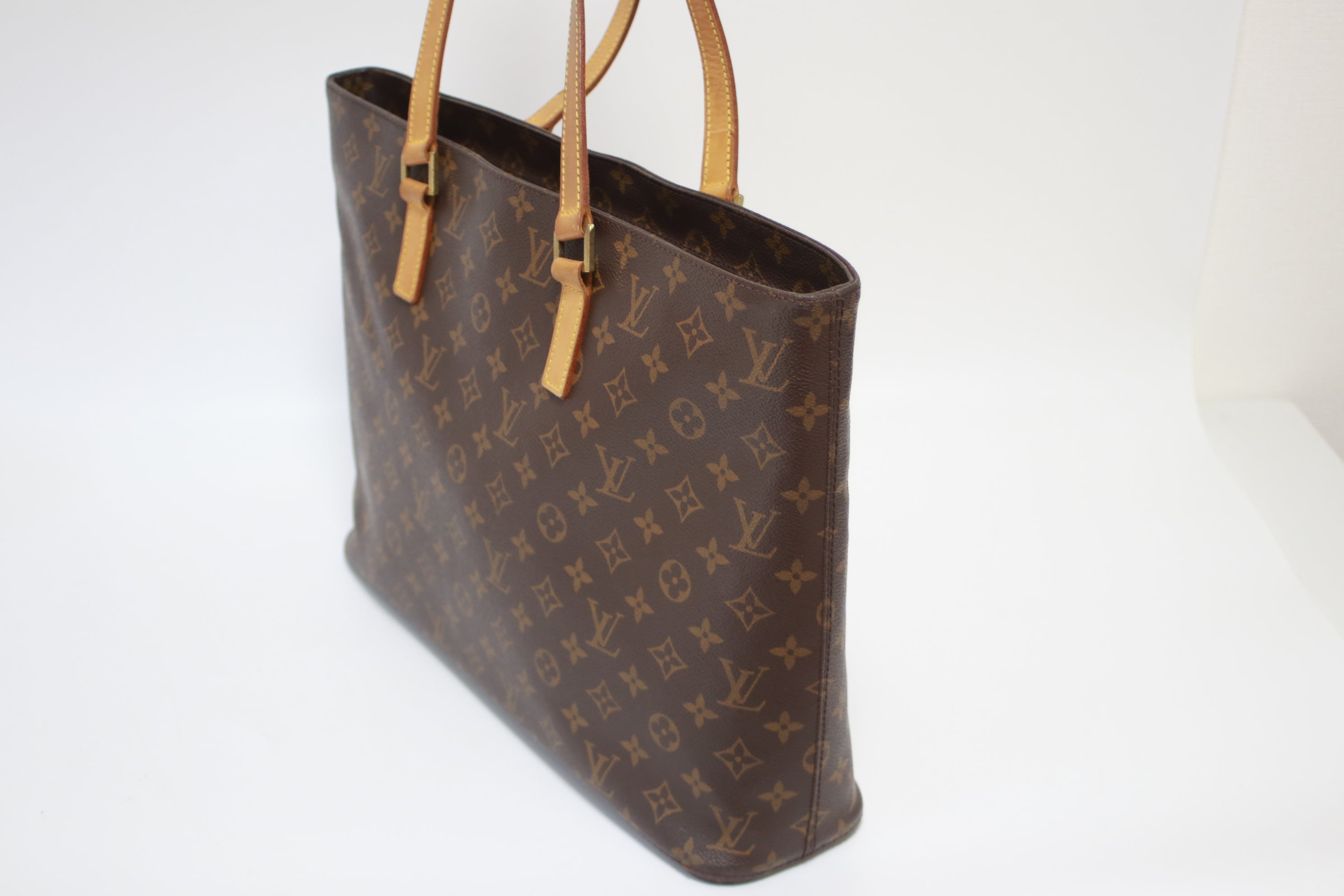 Louis Vuitton Luco Shoulder Tote Bag Used (8094)