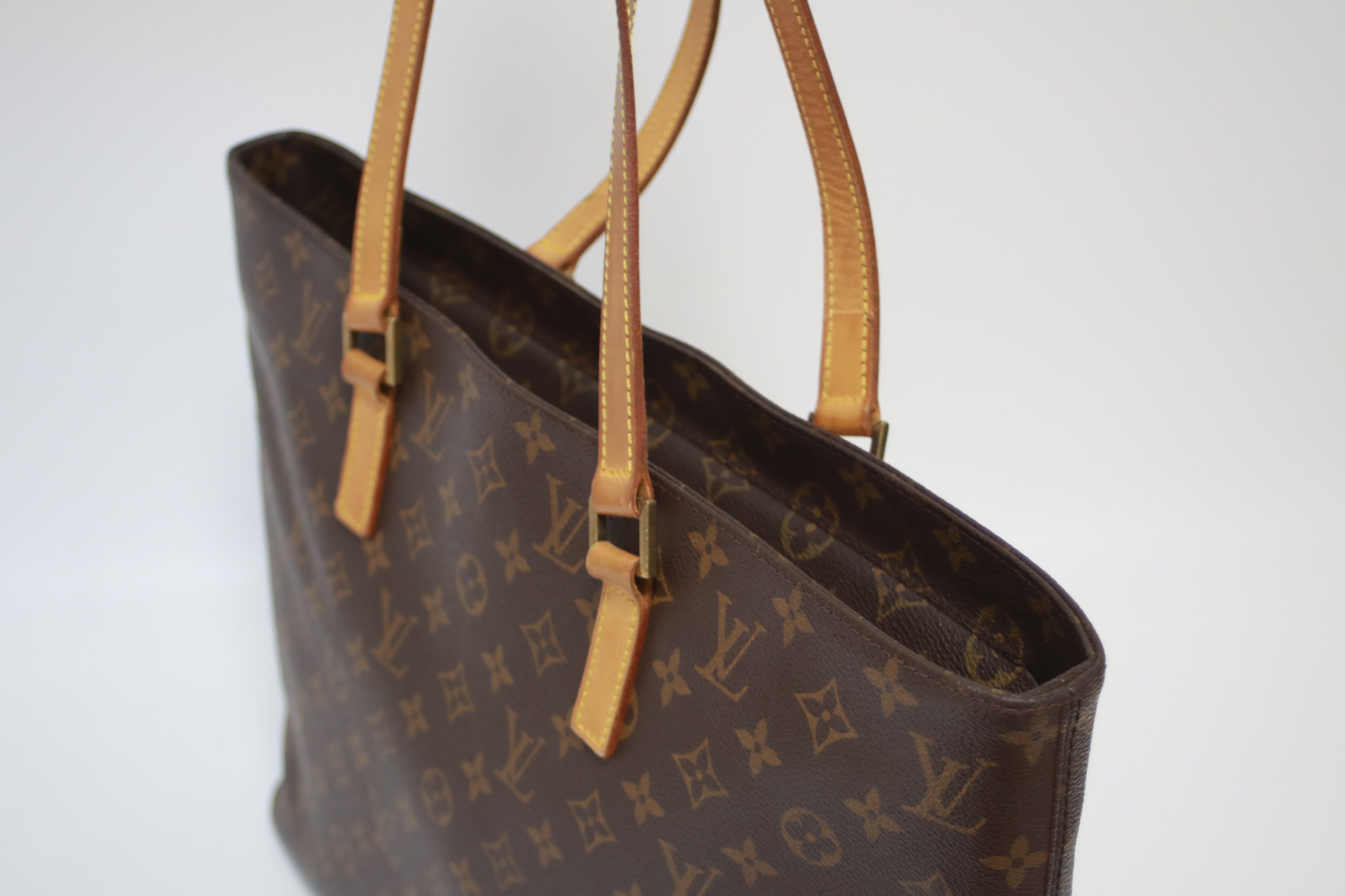 Louis Vuitton Luco Shoulder Tote Bag Used (8094)