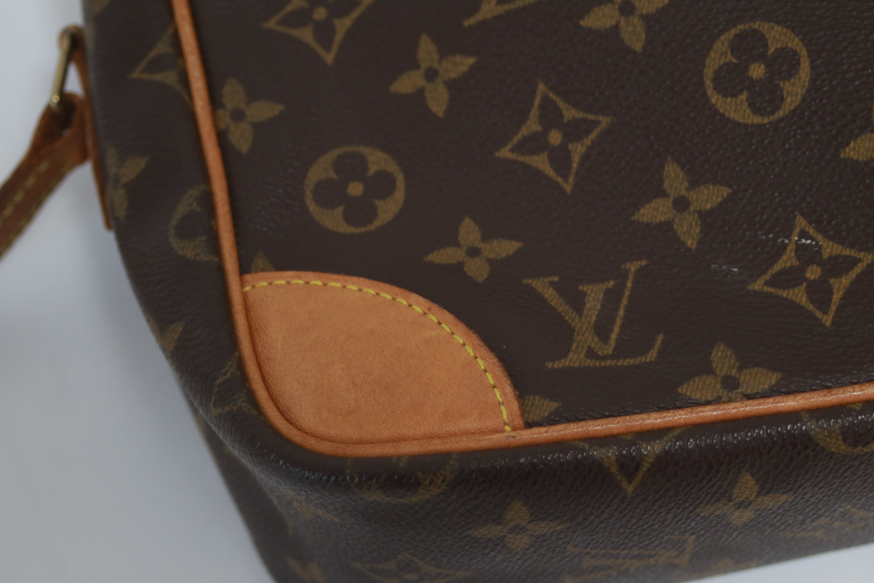 Louis Vuitton Trocadero Shoulder Bag Used