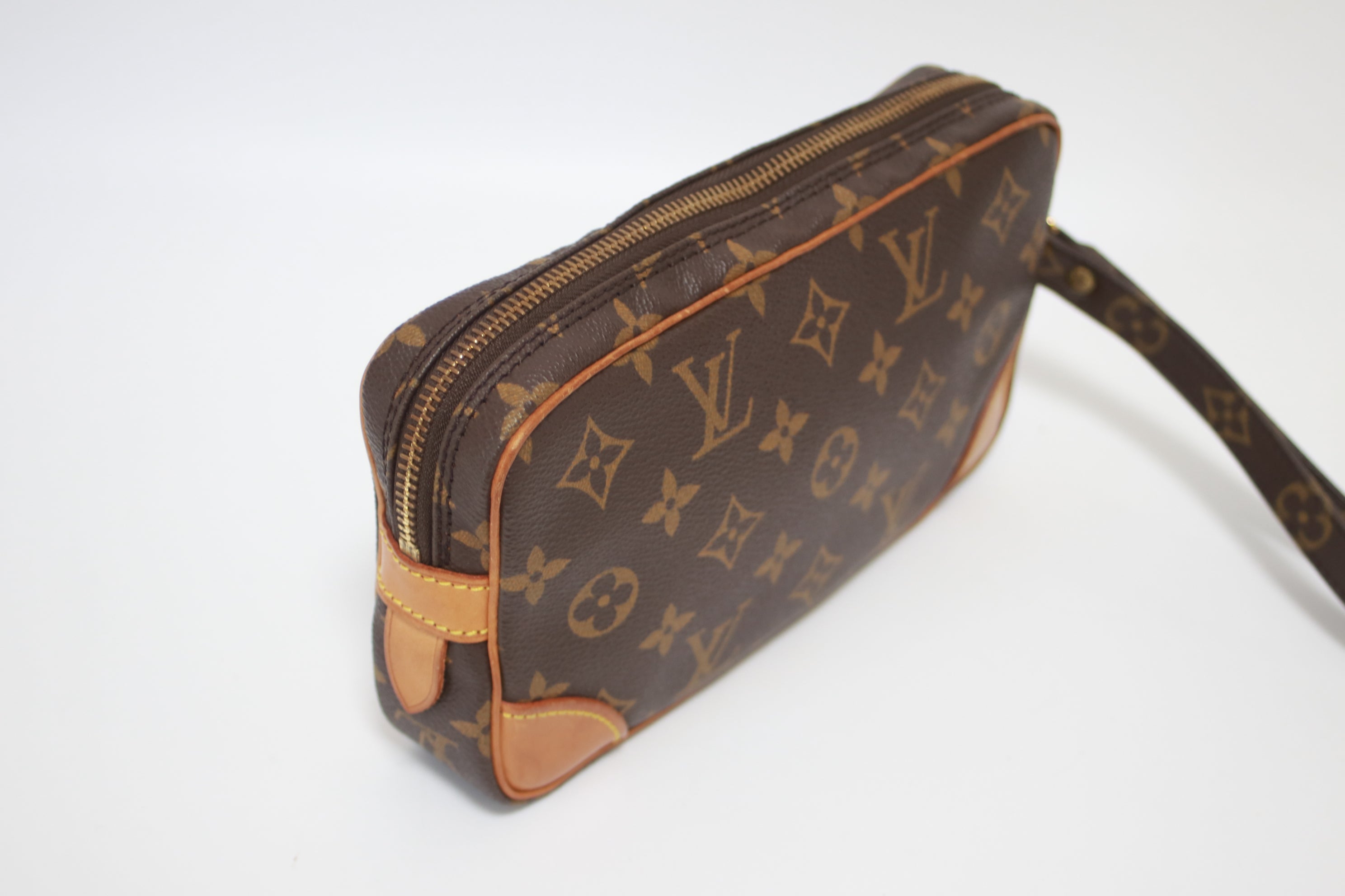 Louis Vuitton Marly Dragonne PM Clutch (8097)