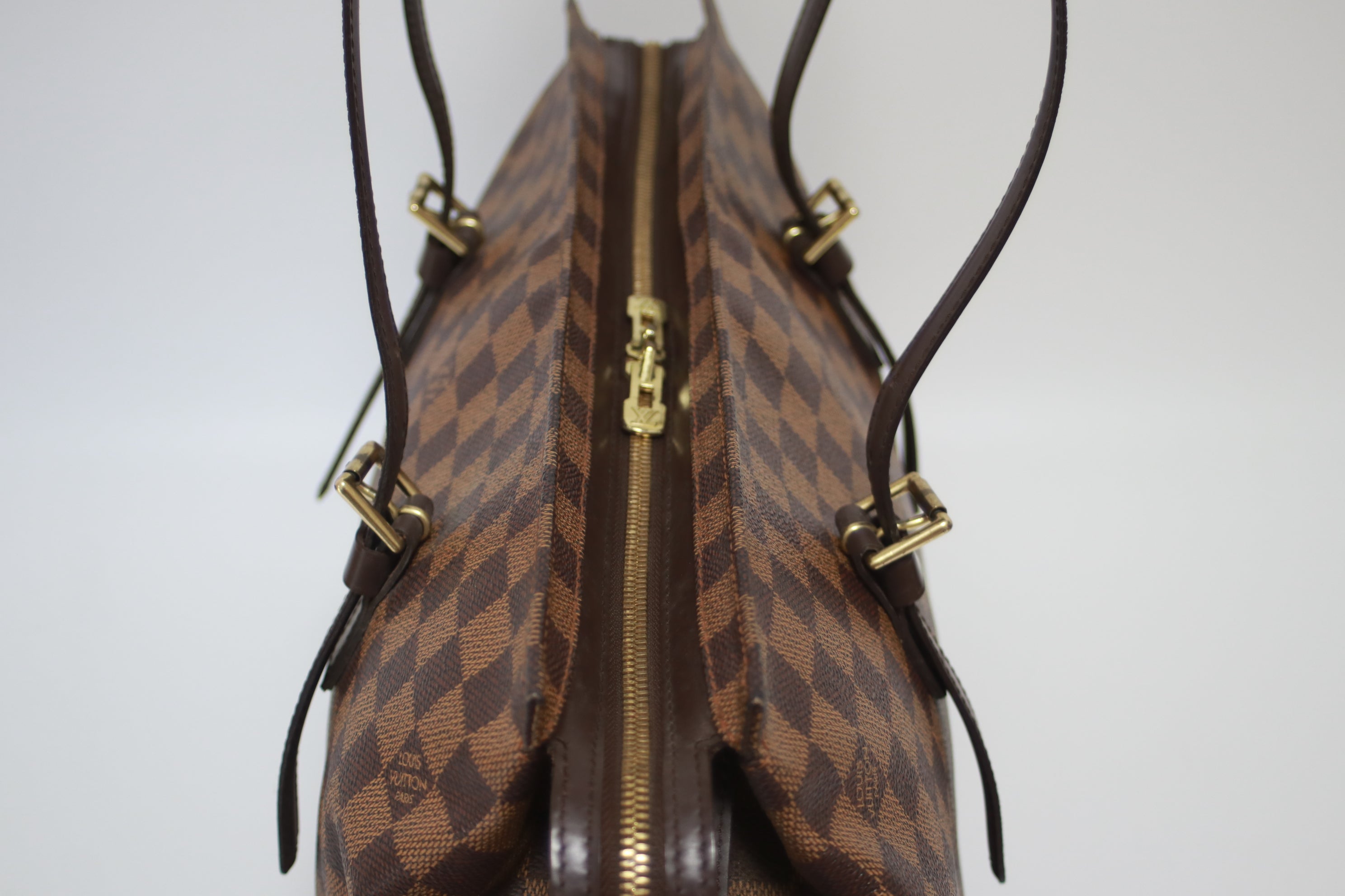 Louis Vuitton Chelsea Damier Ebene Shoulder Tote Bag Used (8102)