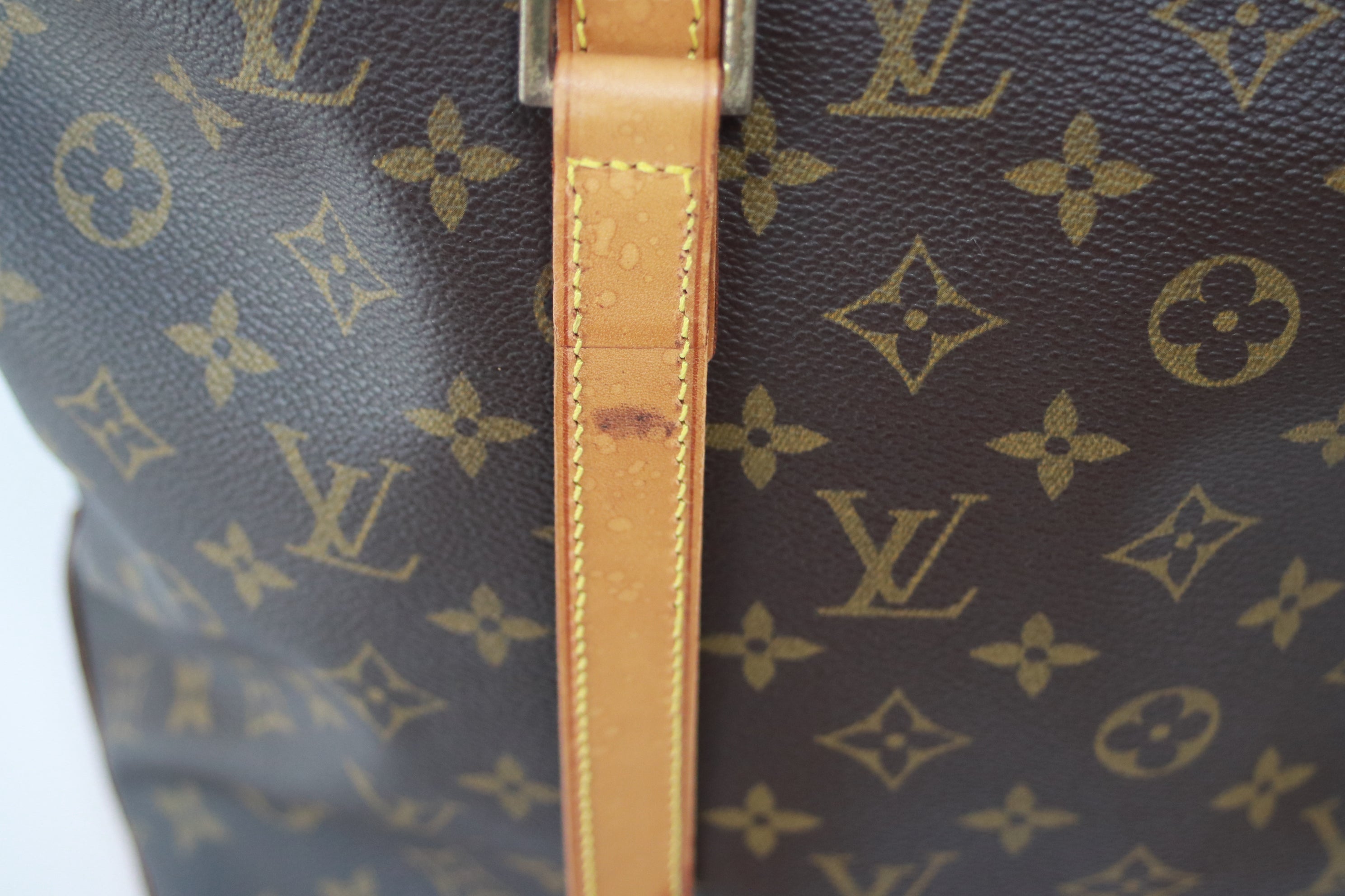 Louis Vuitton Cabas Mezzo Shoulder Bag Used (7169)