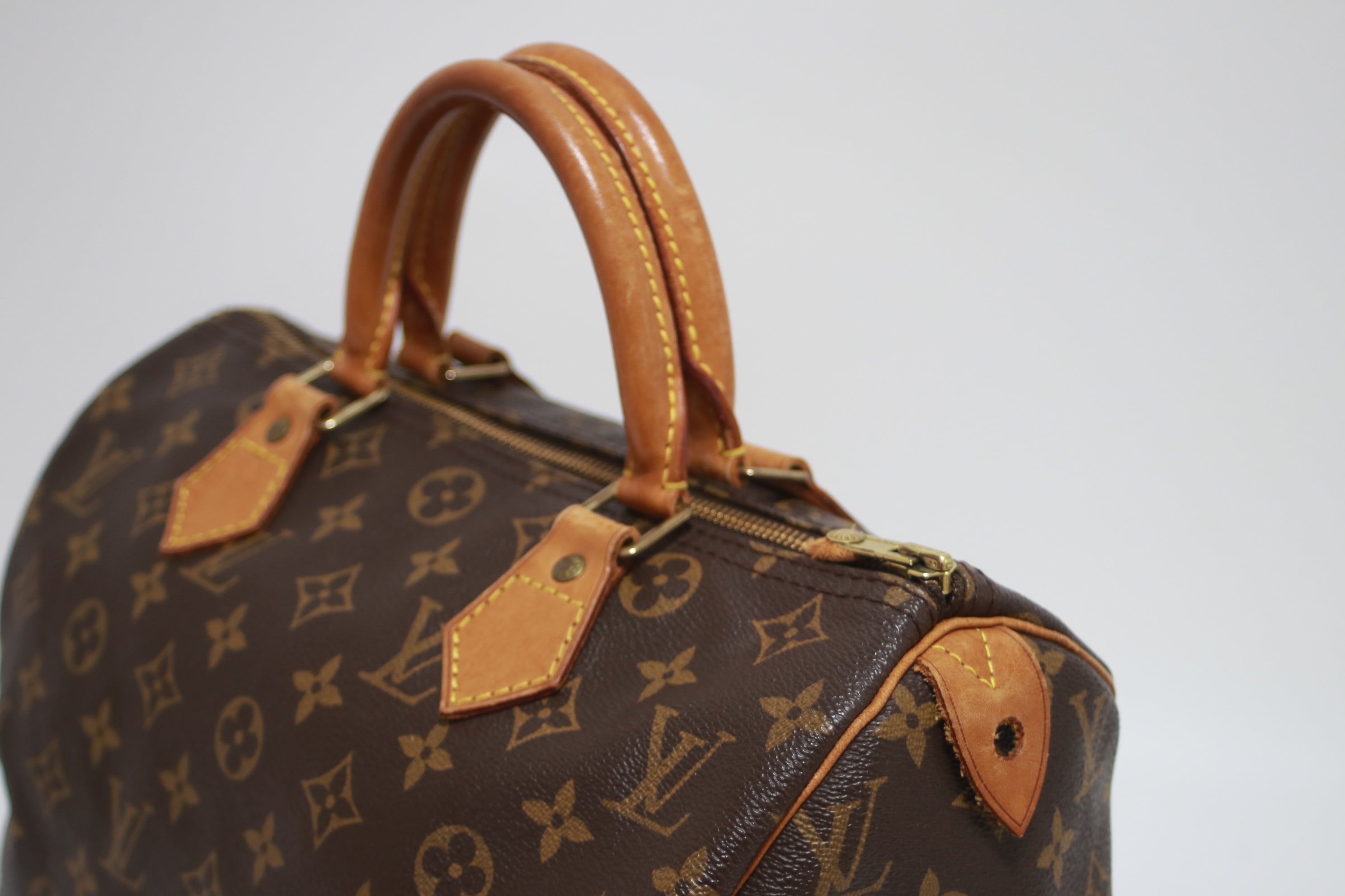 Louis Vuitton Speedy 30 Handbag Used