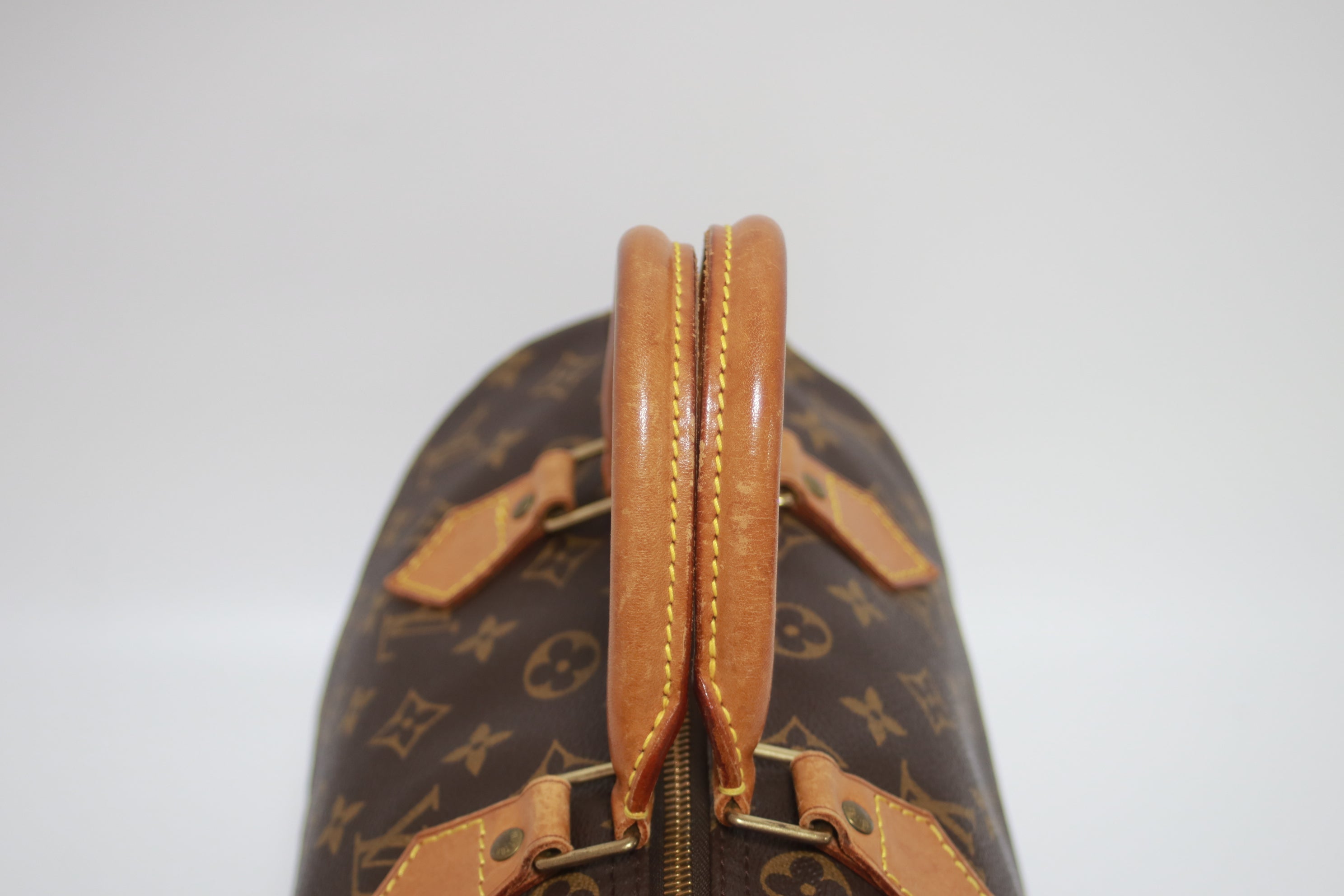 Louis Vuitton Speedy 30 Handbag Used