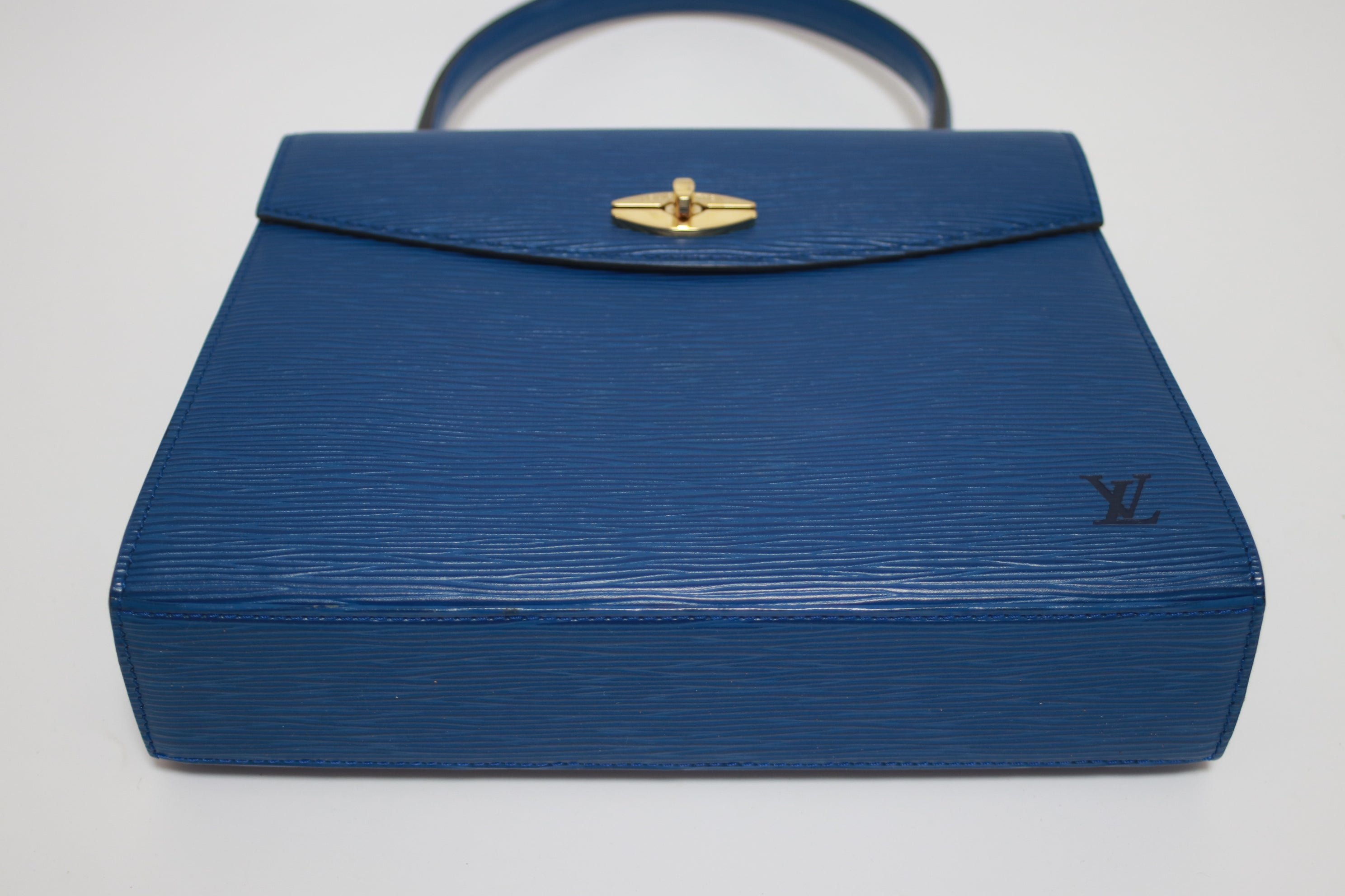 Louis Vuitton Malesherbes Epi Blue Handbag Used