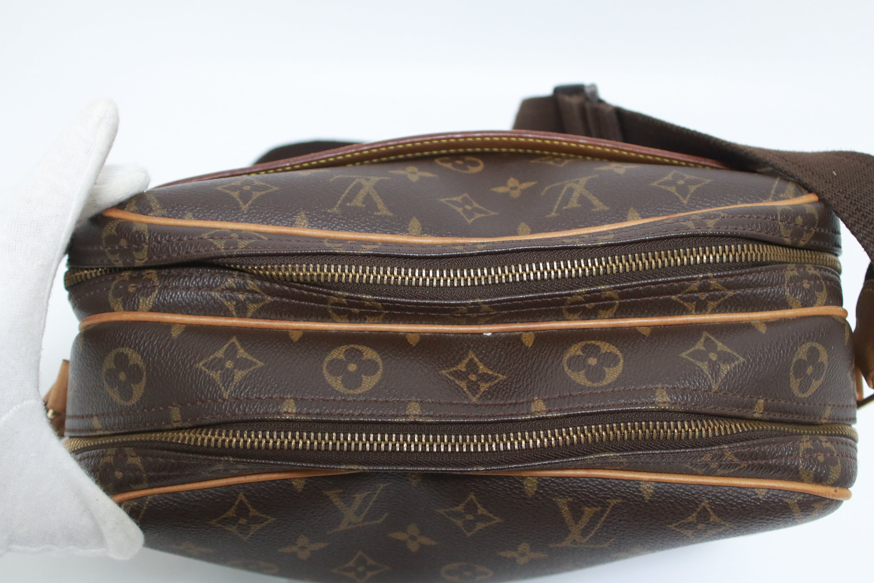 Louis Vuitton Reporter PM Messenger Bag Used (7213)