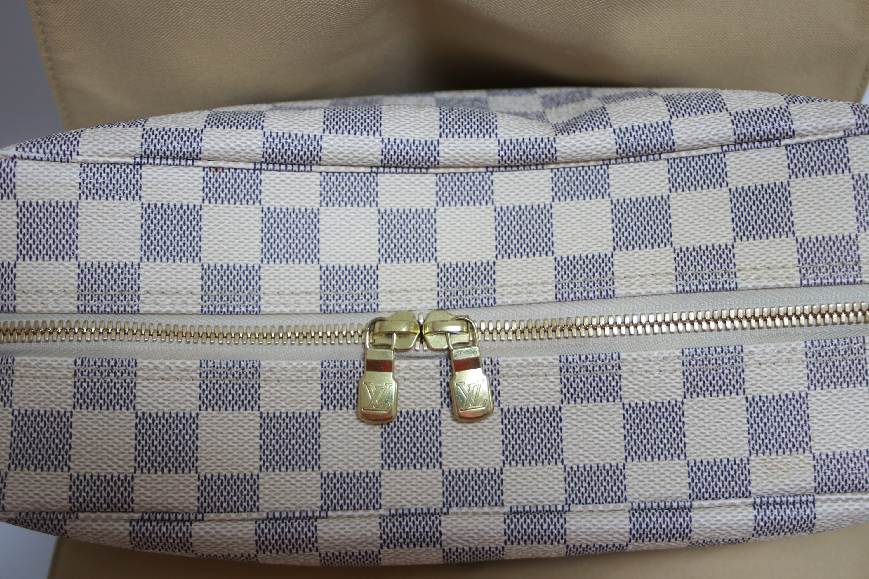 Louis Vuitton Naviglio Damier Azur Messenger Bag Used (8249)