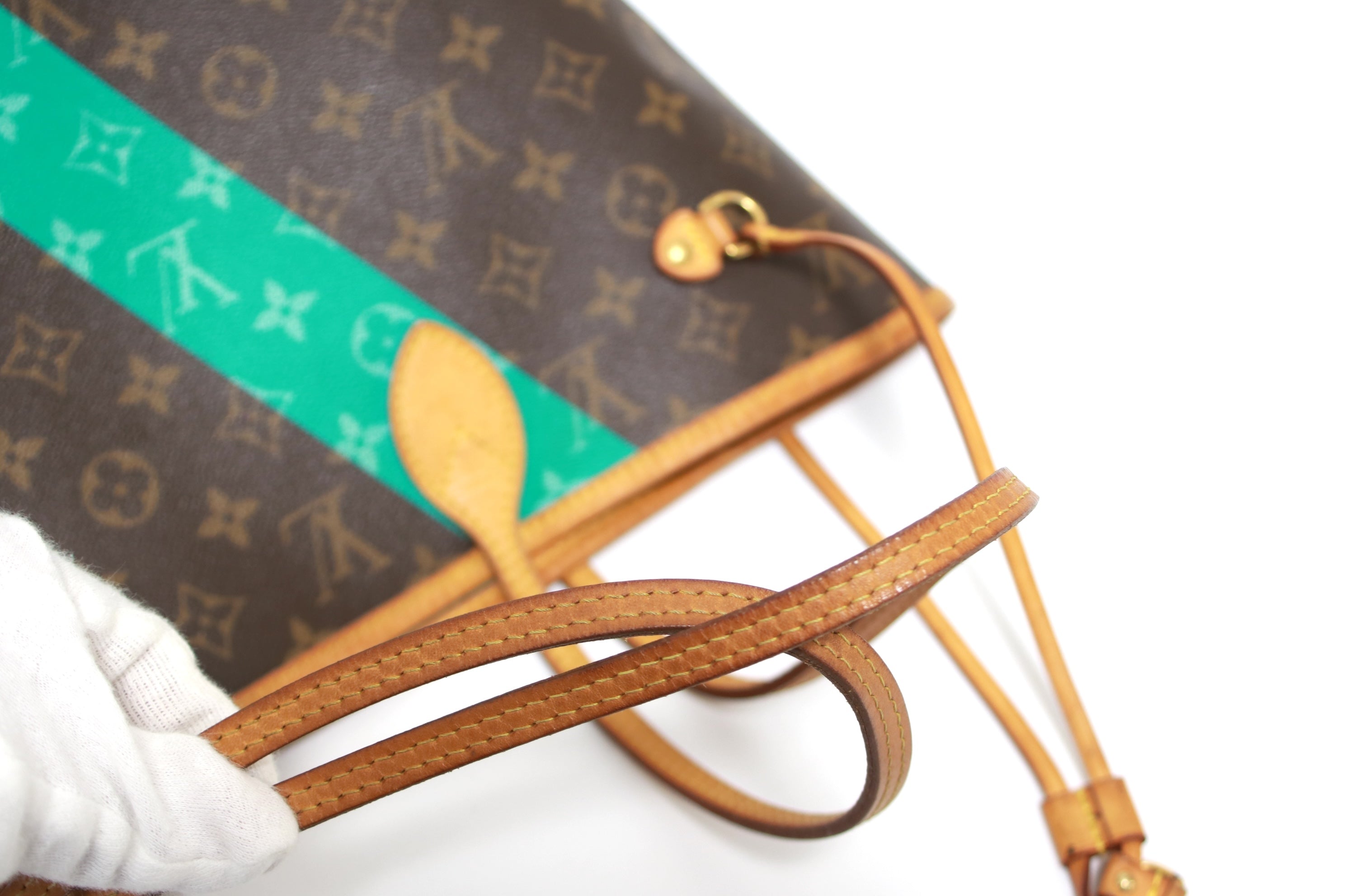 Louis Vuitton Limited Edition Neverfull MM V Turquoise Shoulder Bag Used (7747)