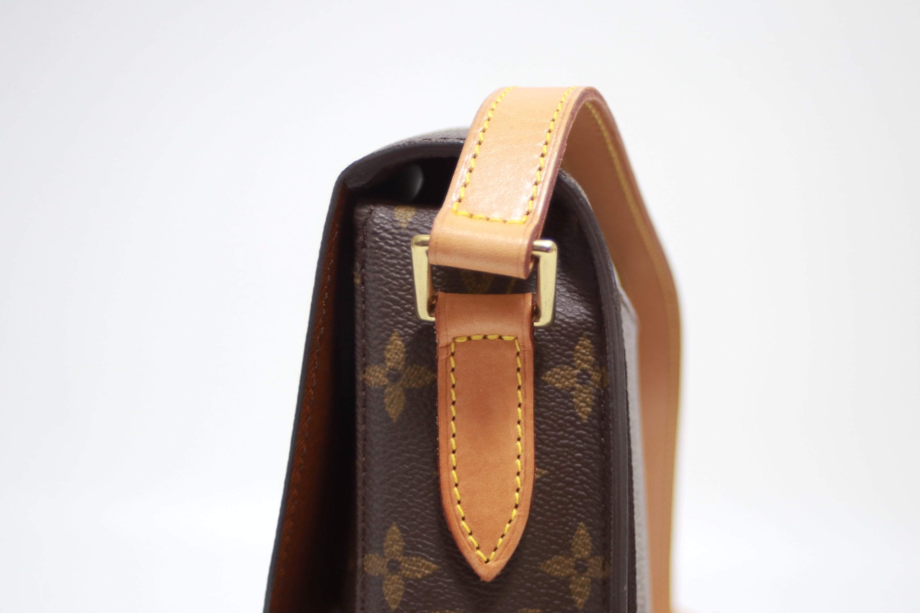 Louis Vuitton Saint Cloud GM Shoulder Bag Used