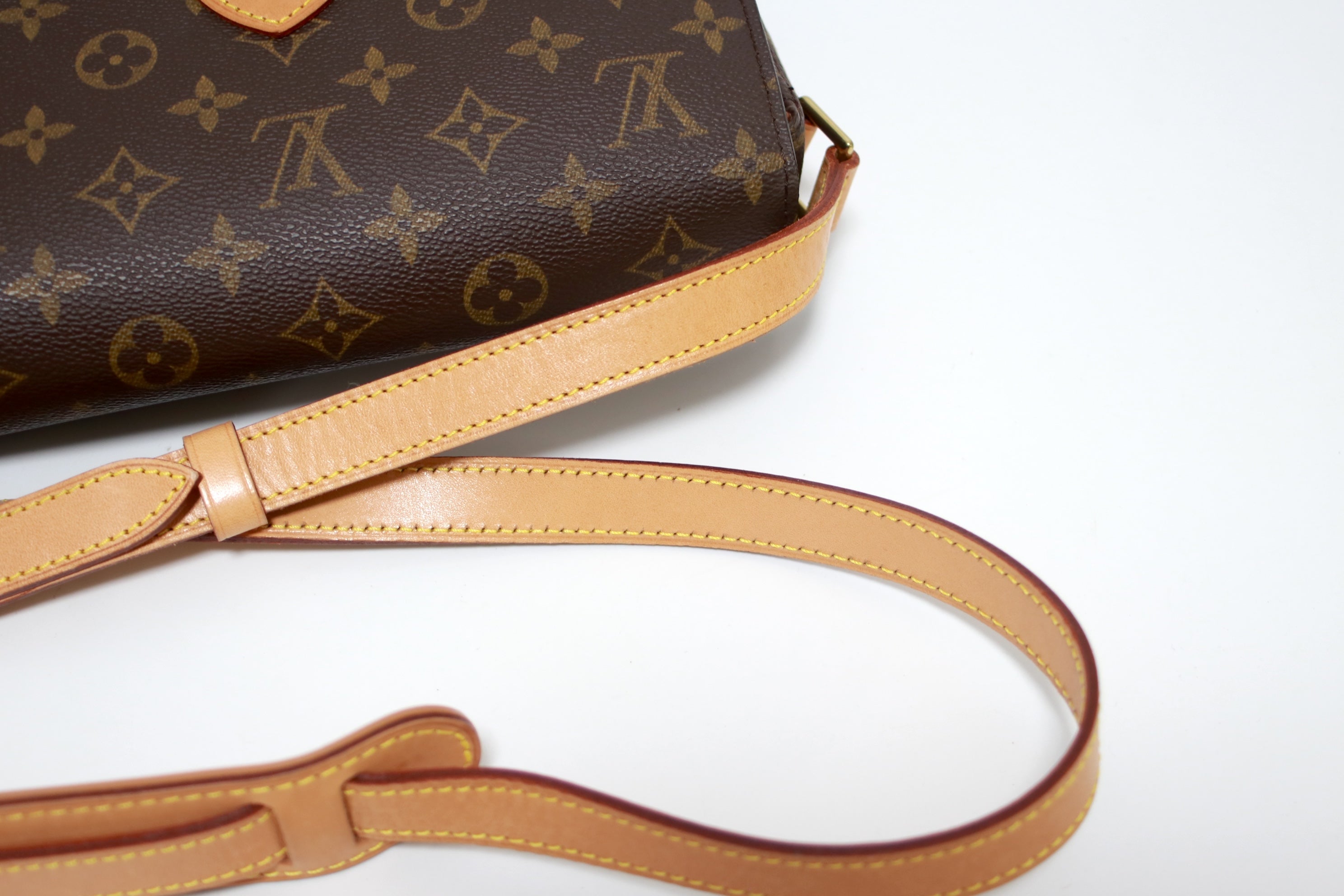 Louis Vuitton Saint Cloud GM Shoulder Bag Used