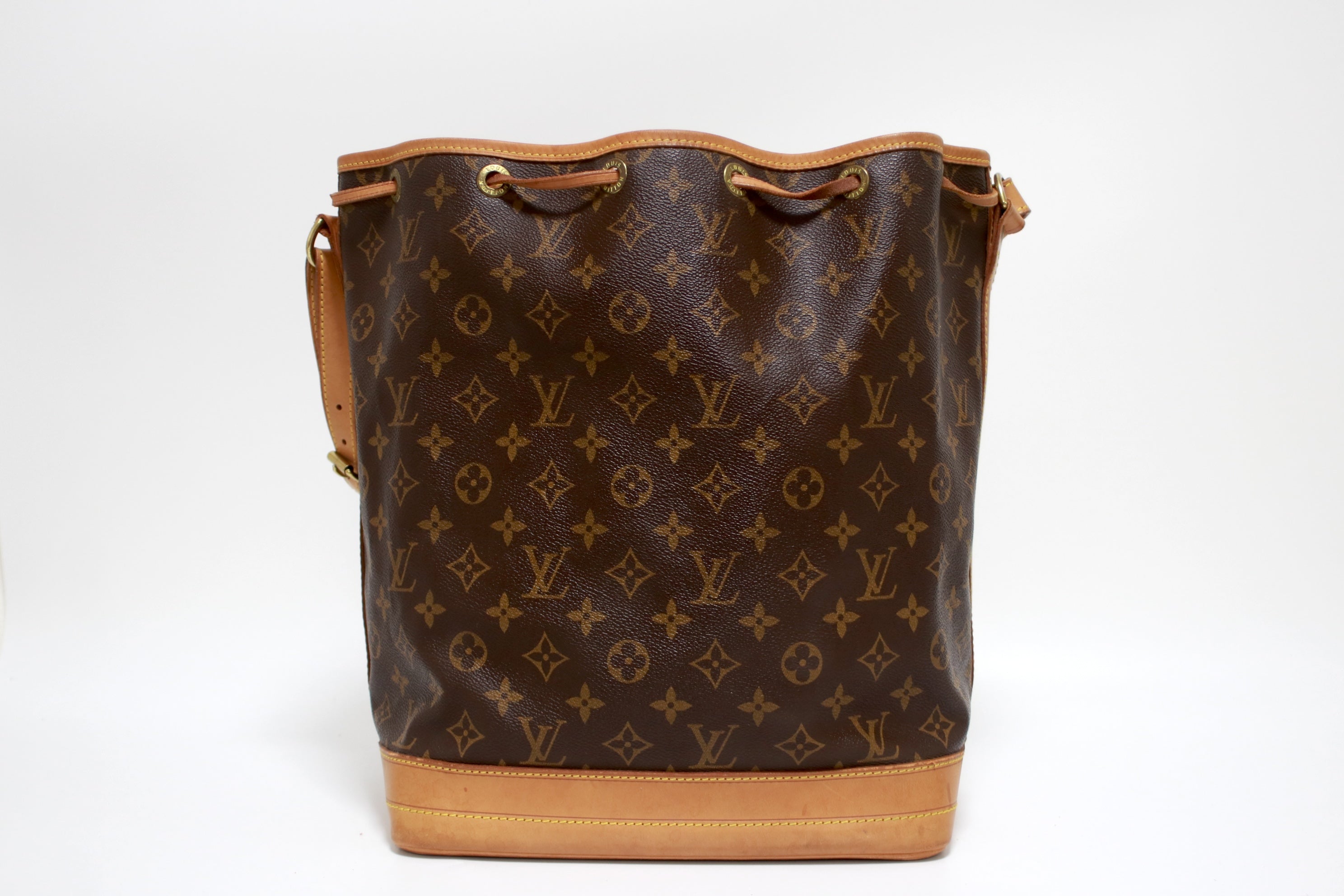 Louis Vuitton Noe GM Bucket Shoulder Bag Used