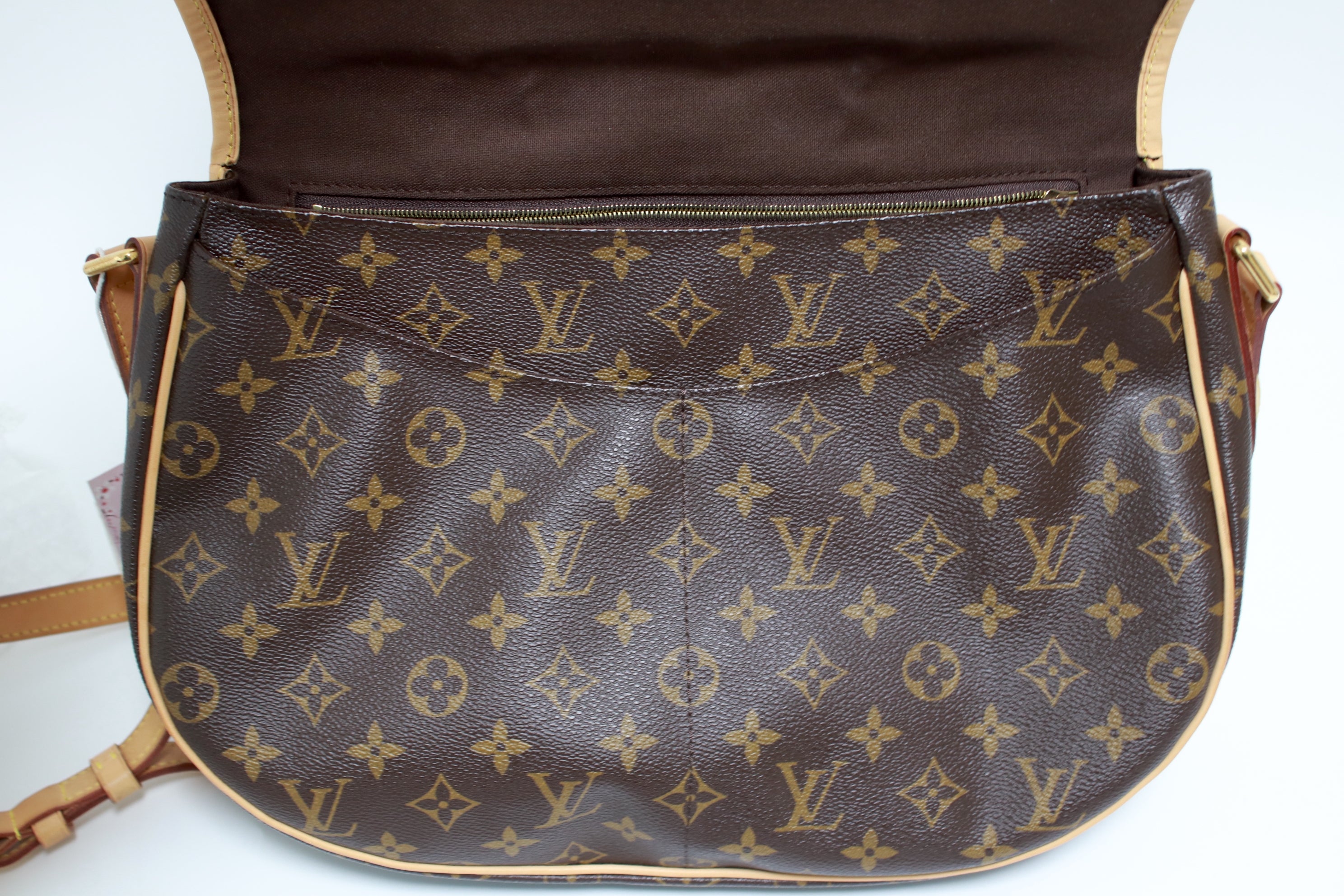 Louis Vuitton Menilmontant MM Shoulder Bag Used (6555)
