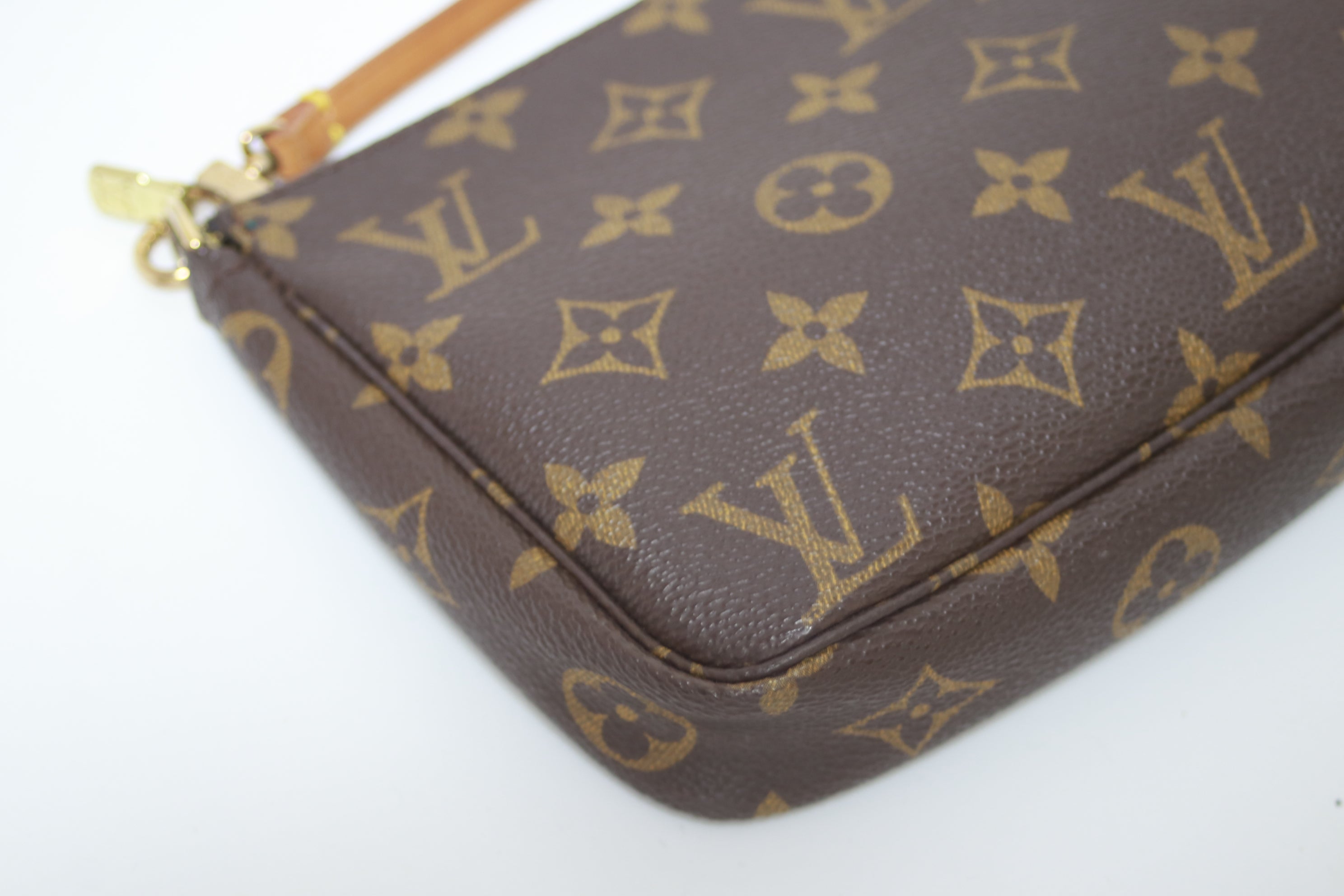 Accessori pochette Louis Vuitton usati