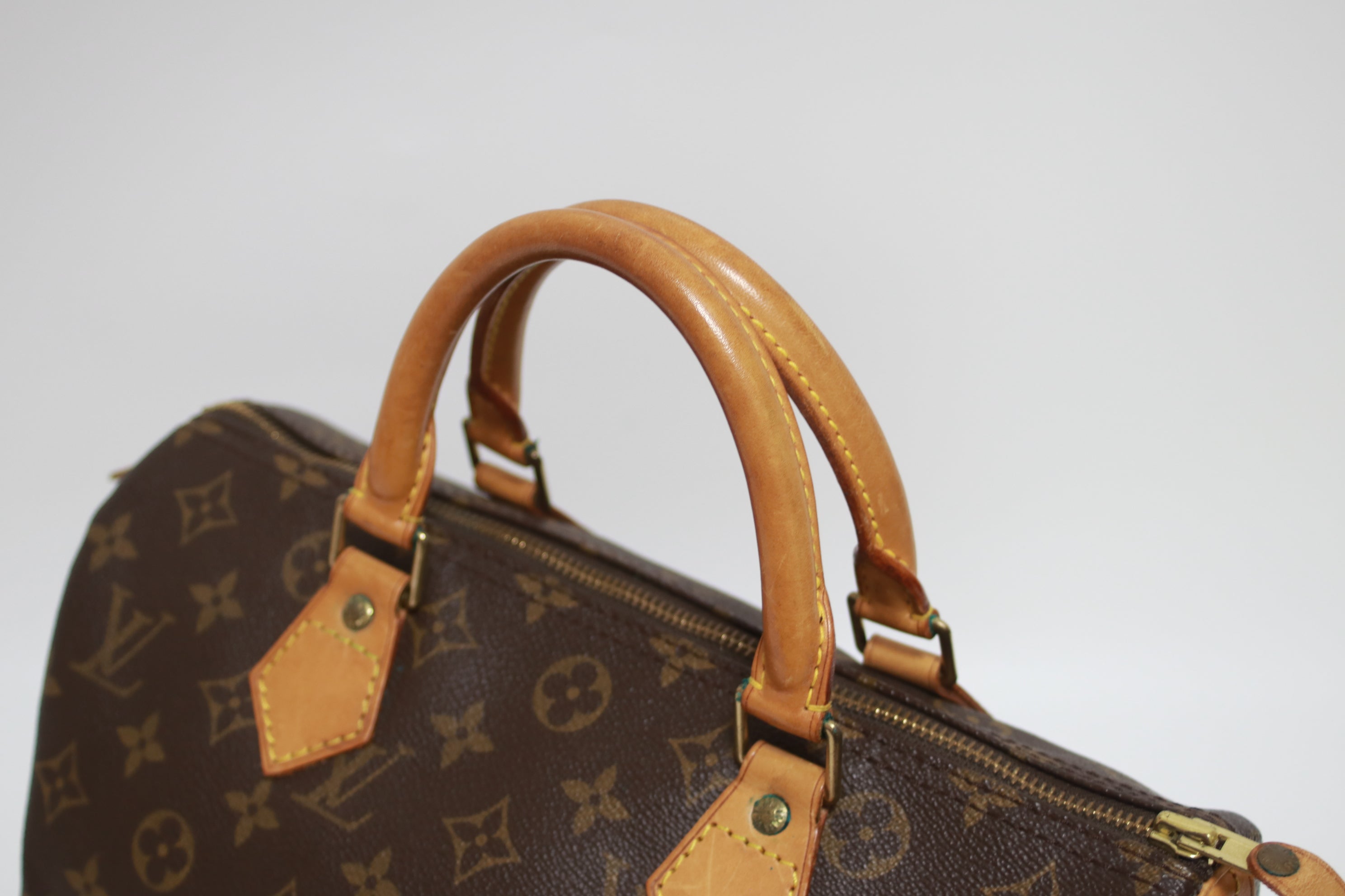 Louis Vuitton Speedy 30 Handbag Used