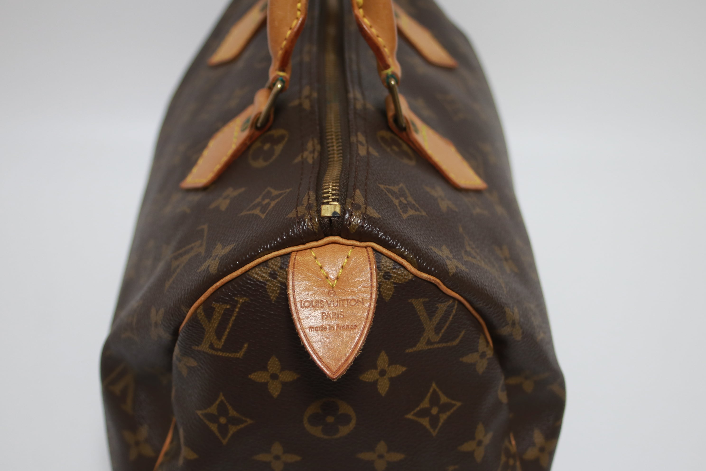 Louis Vuitton Speedy 30 Handbag Used