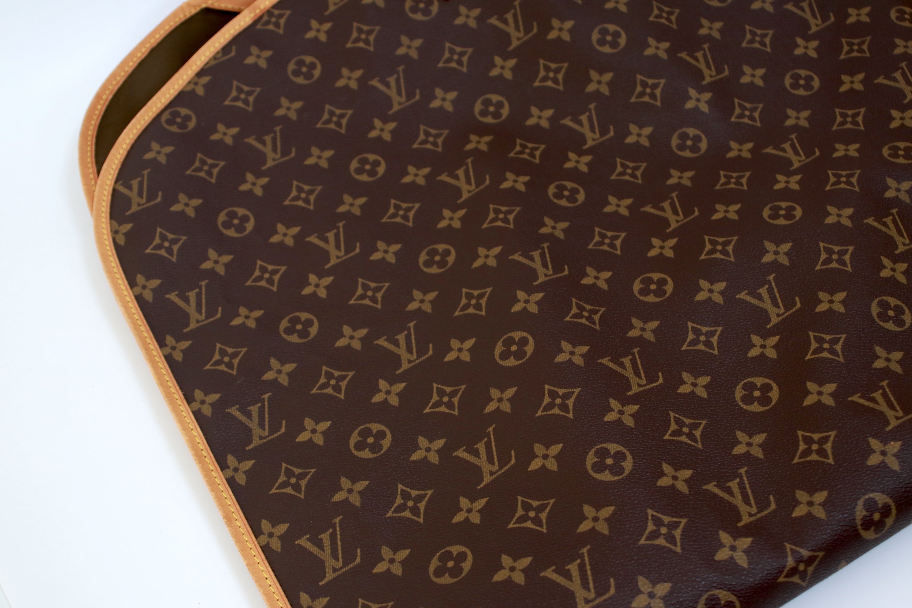 Louis Vuitton Housse Porte Habits Garment Case Used (6970)