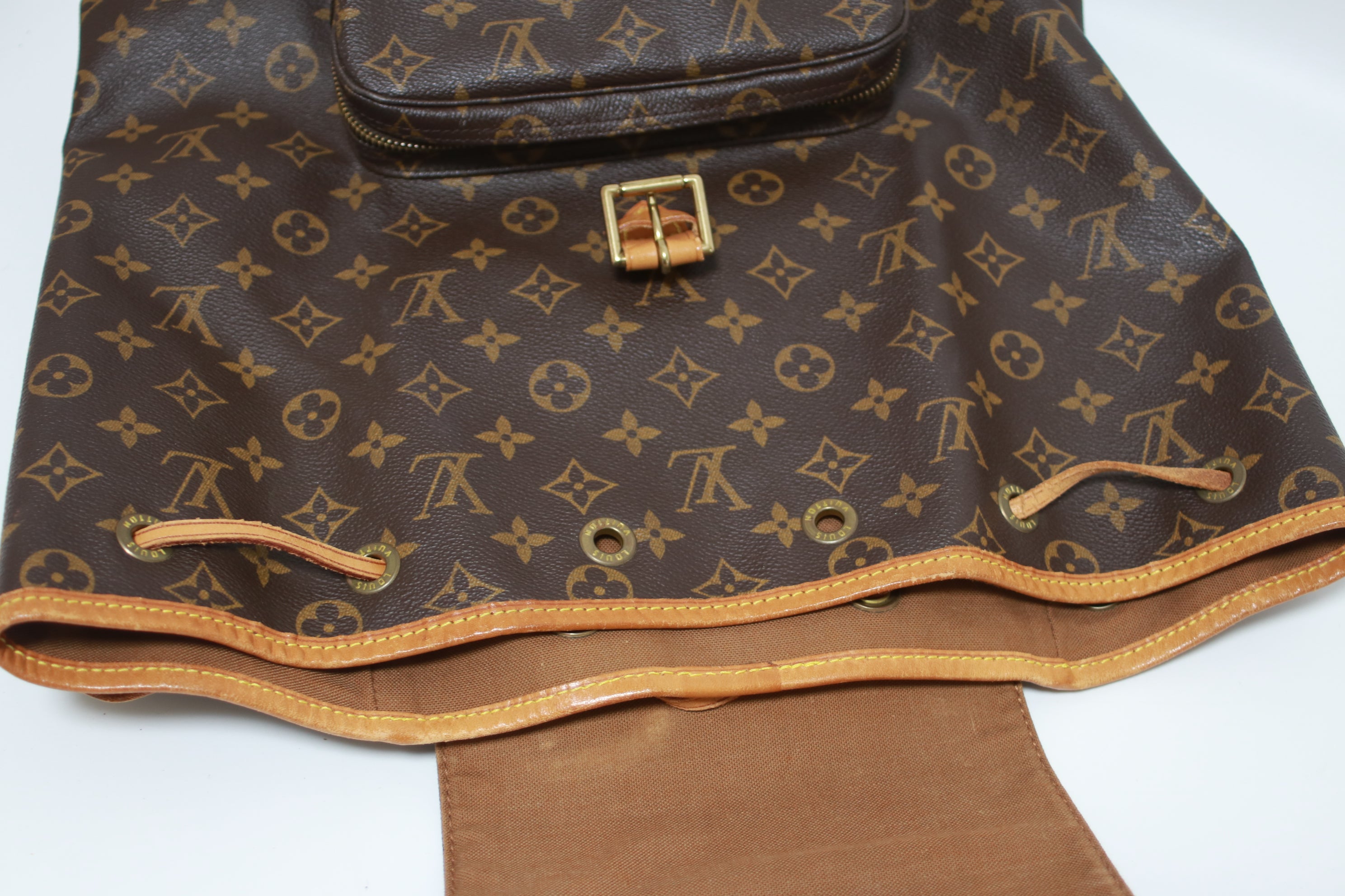 Zaino Louis Vuitton Montsouris GM usato