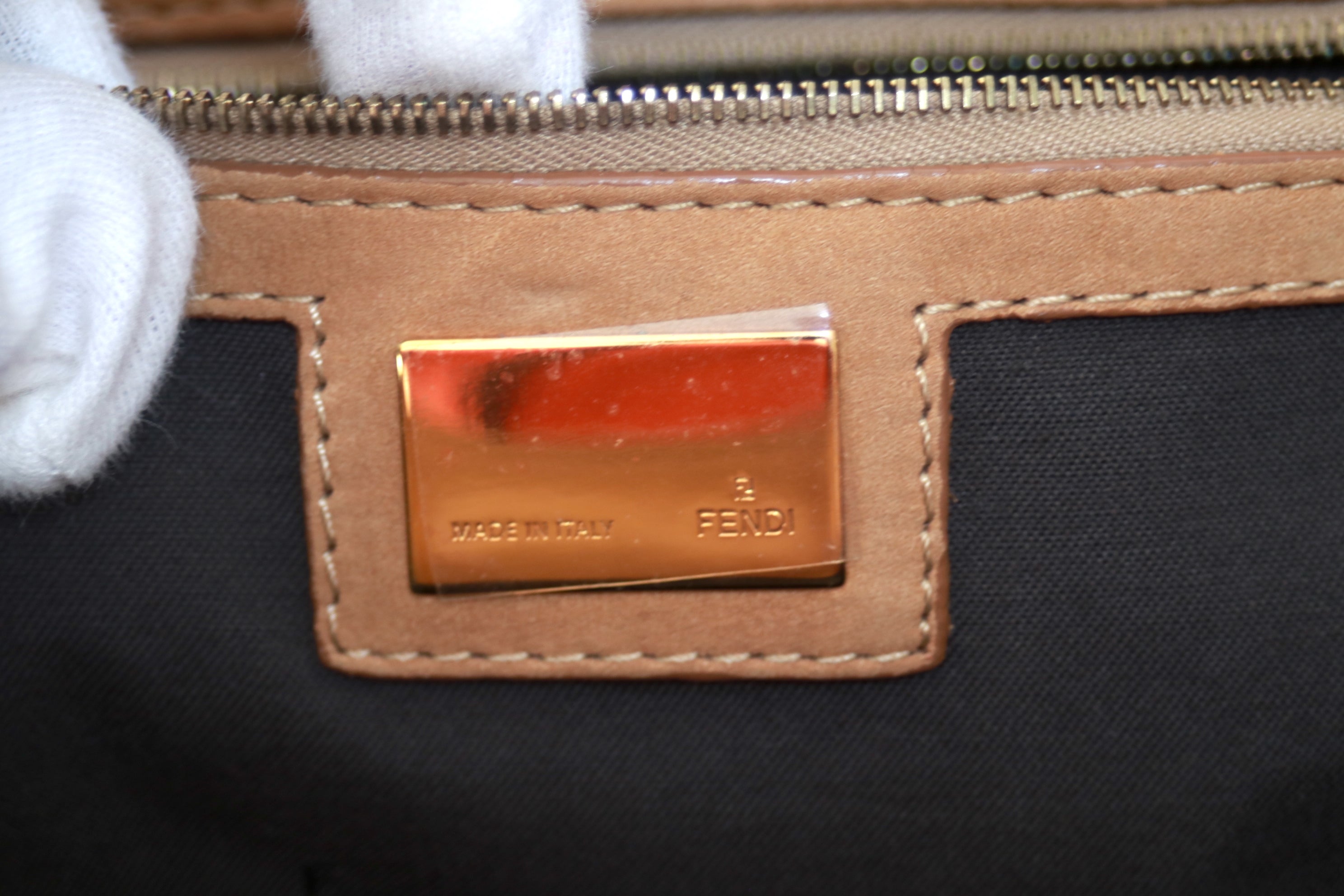 Fendi Zucca Shoulder Bag Used (7192)