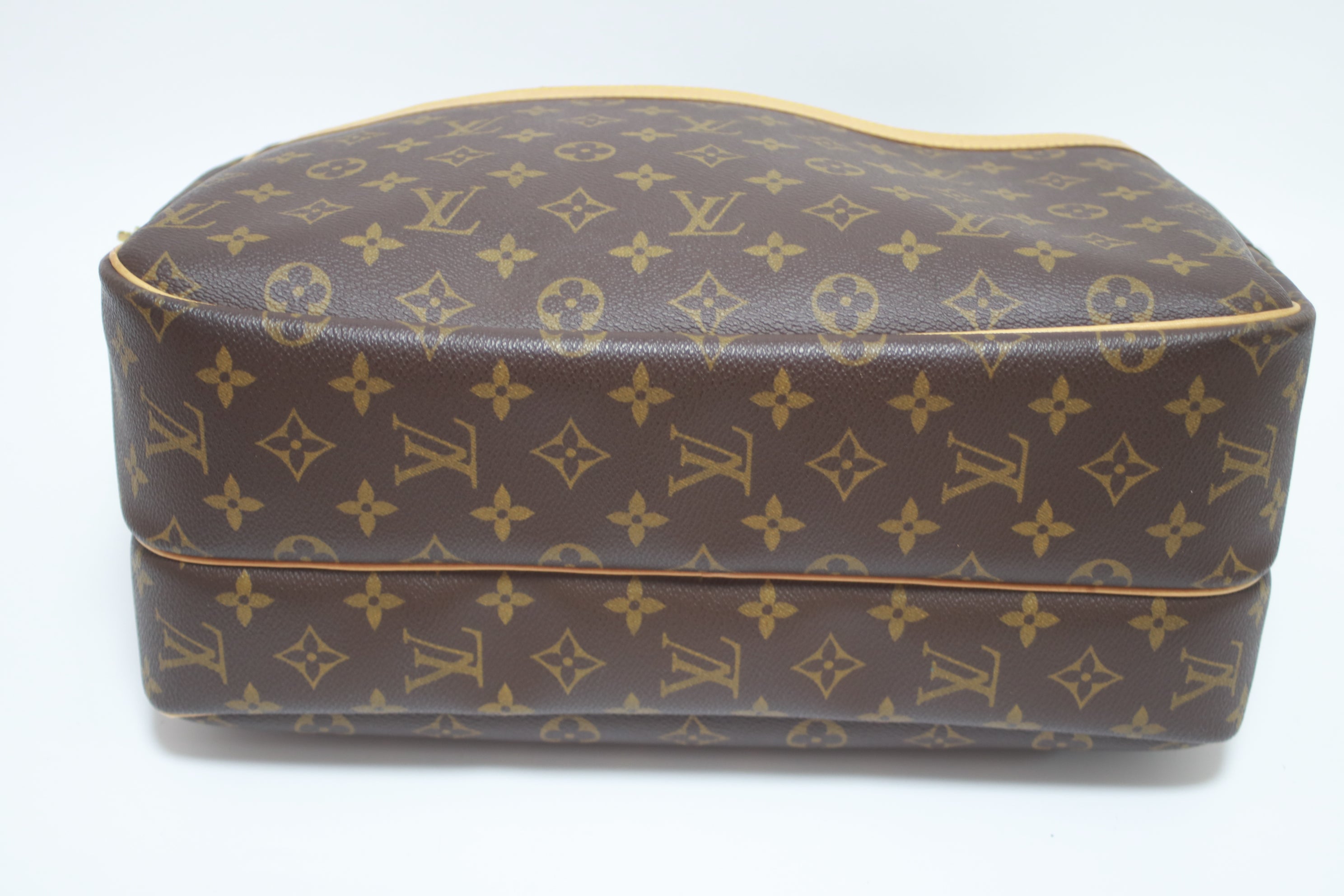 Louis Vuitton Reporter GM Messenger Bag Used (8318)