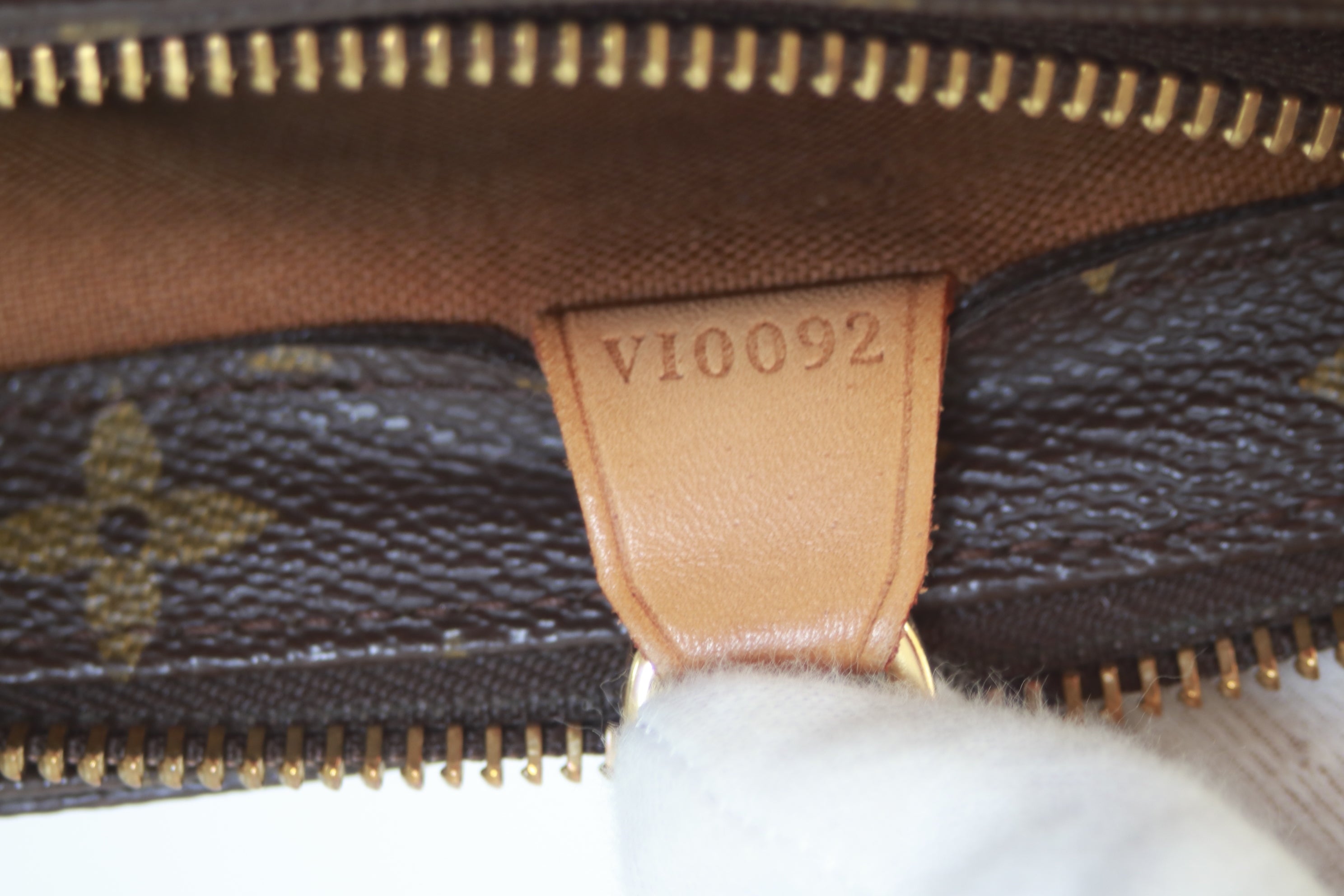 Louis Vuitton Cabas Piano Shoulder Bag Used (7243)
