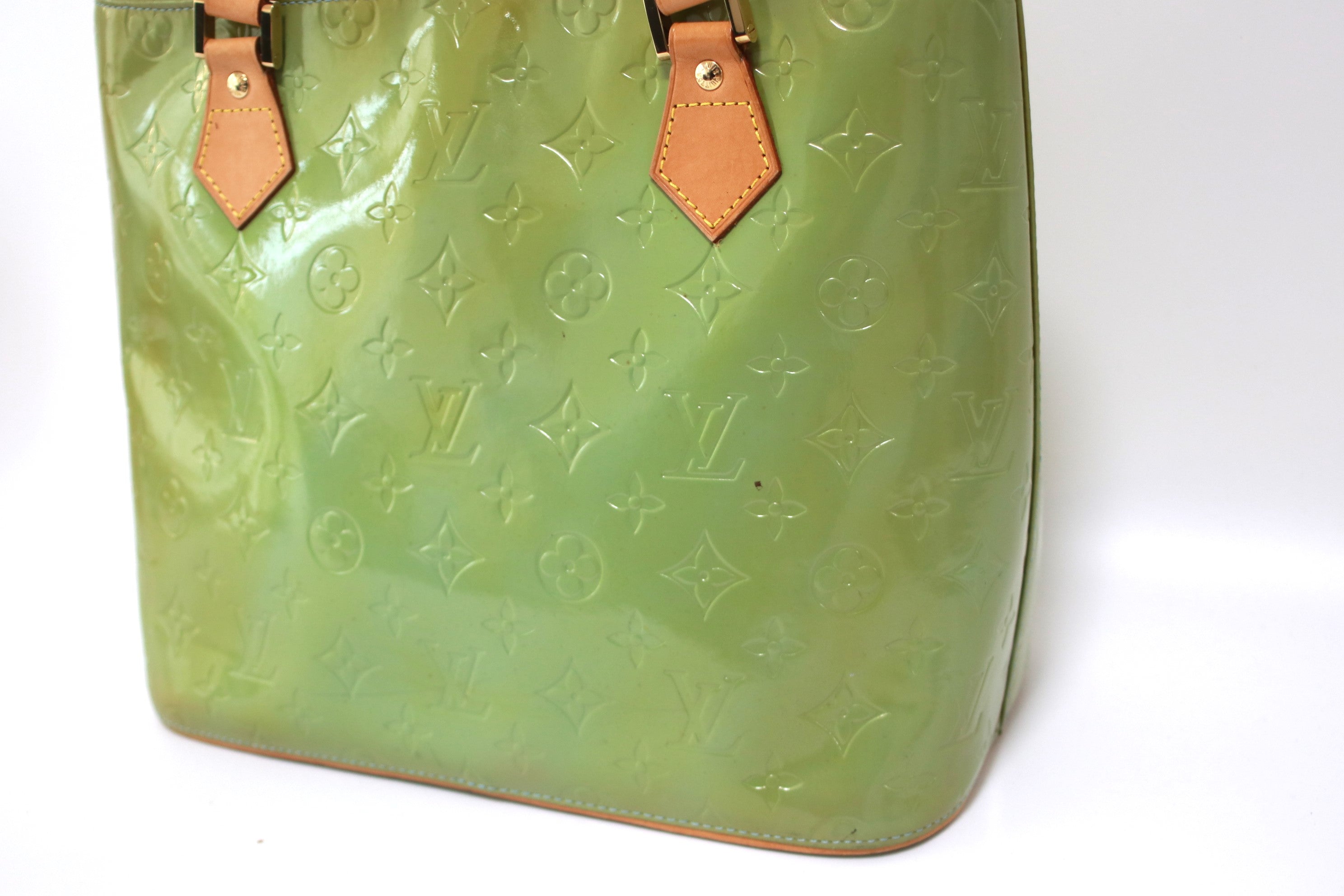 Louis Vuitton Houston Vernis Pepermint Green Bag Used (7225)