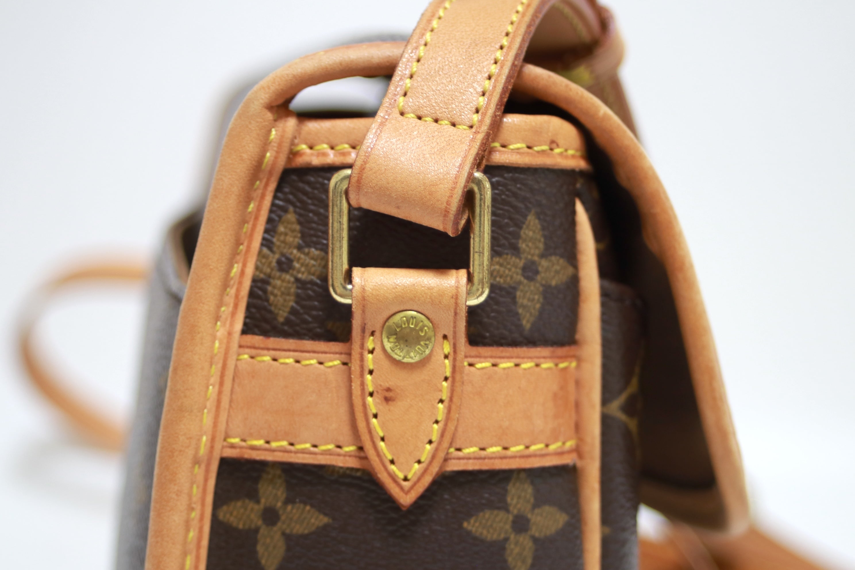 Louis Vuitton Sologne Shoulder Bag (8351)