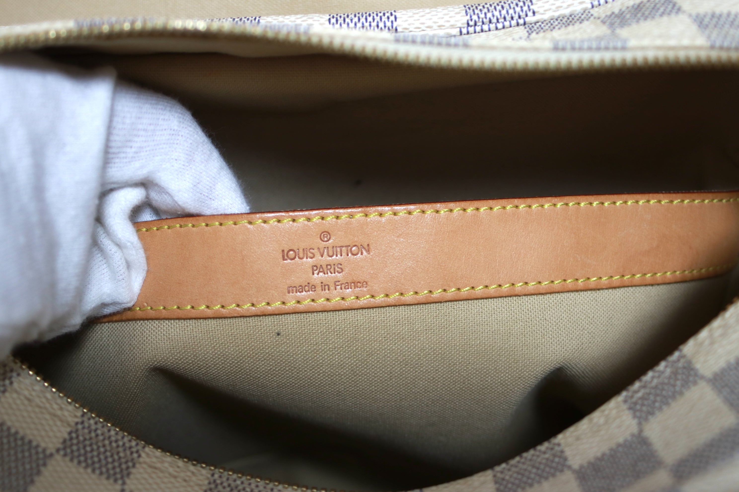 Louis Vuitton Naviglio Damiere Azur Messenger Bag Used (8229)
