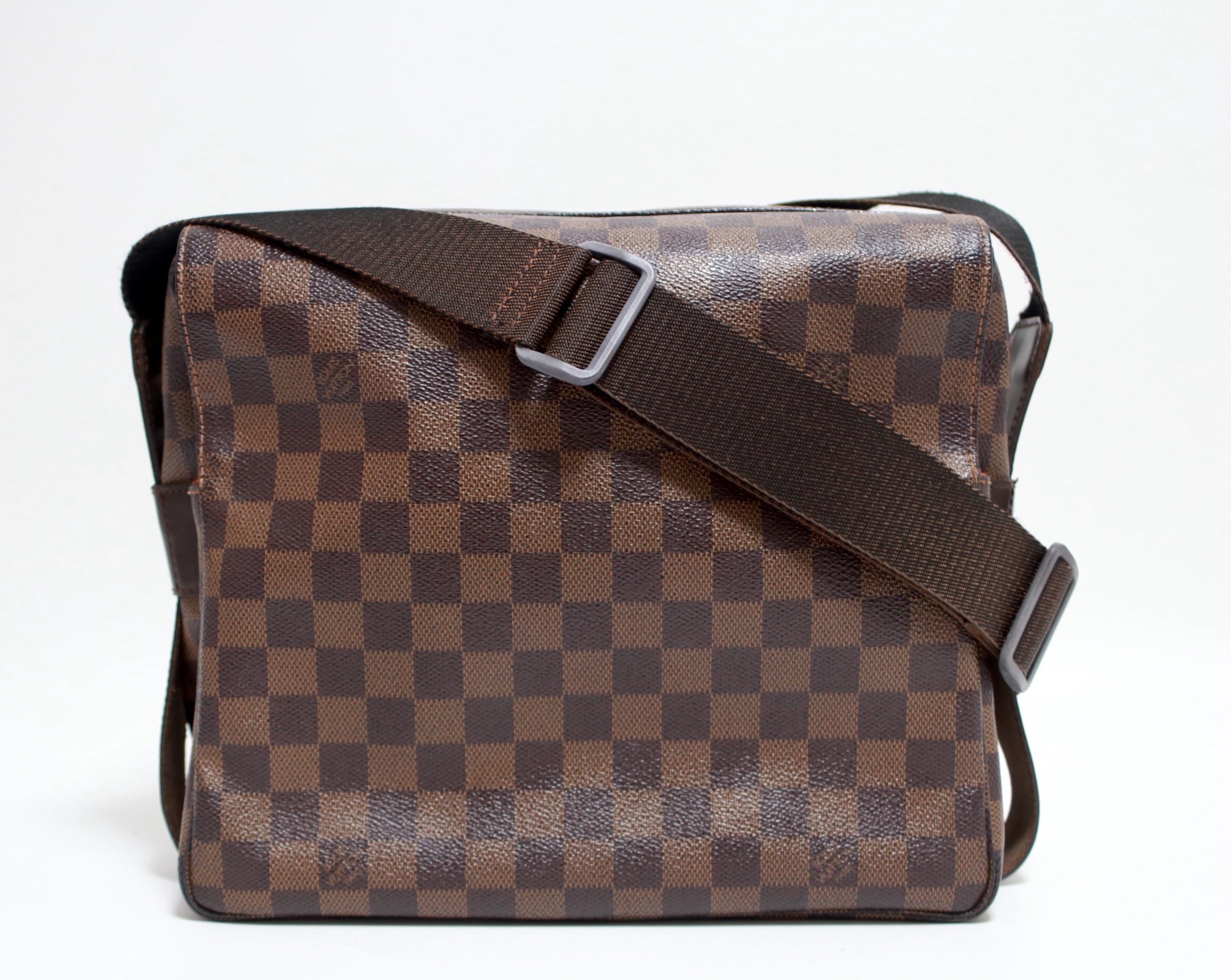 Louis Vuitton Naviglio Damier Ebene Messenger Bag Used (7355)