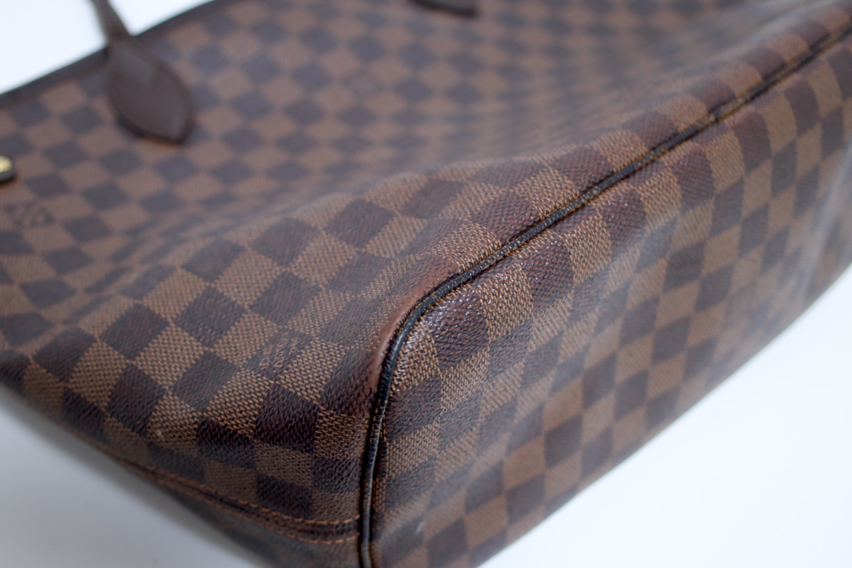 Louis Vuitton Neverfull MM Damier Ebene Tote Bag Used