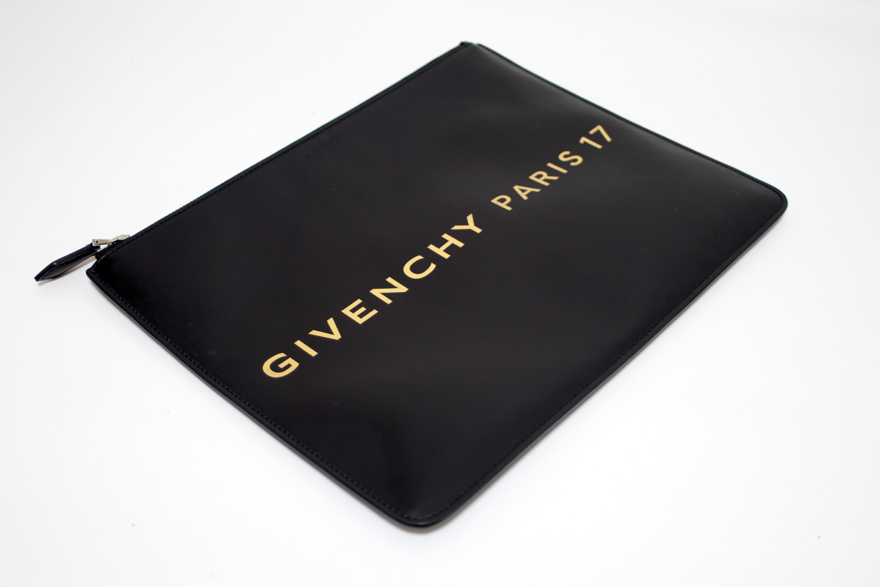 Givenchy Clutch Used (8393)