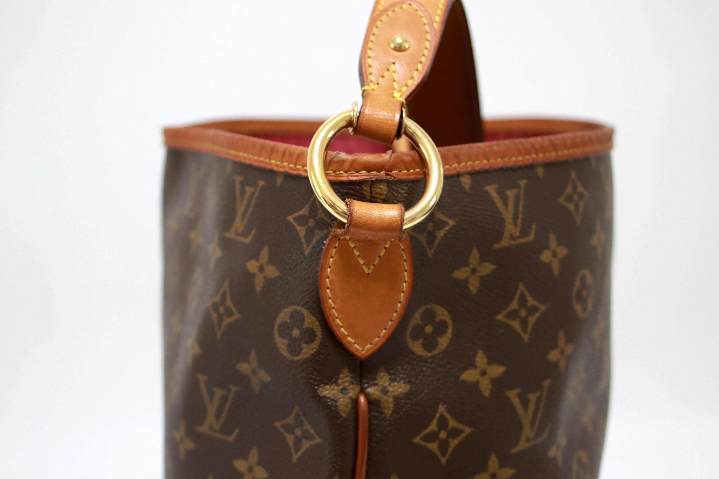 Louis Vuitton Delightful MM Hobo Bag Used