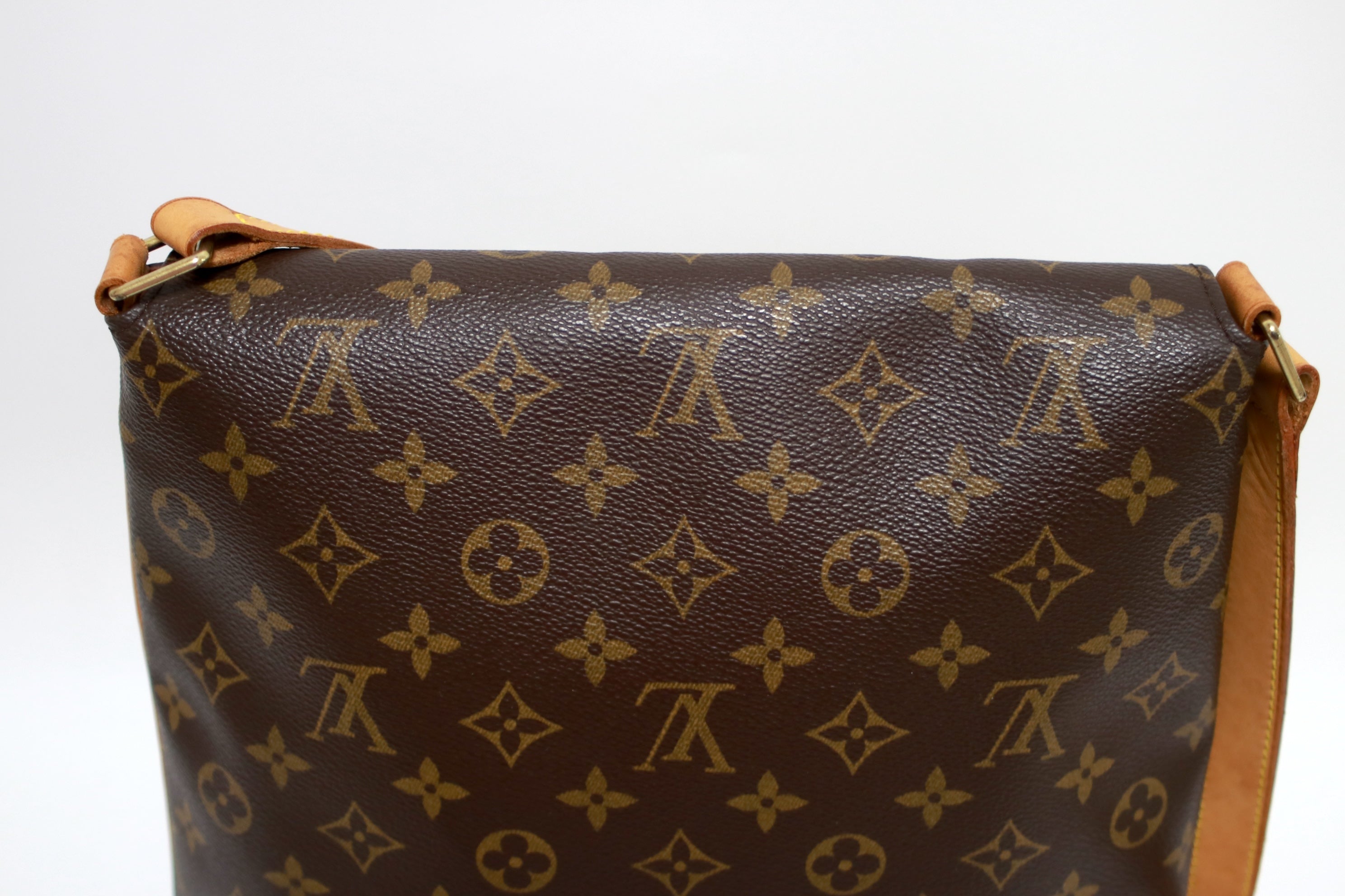 Louis Vuitton Musette Shoulder Bag Used