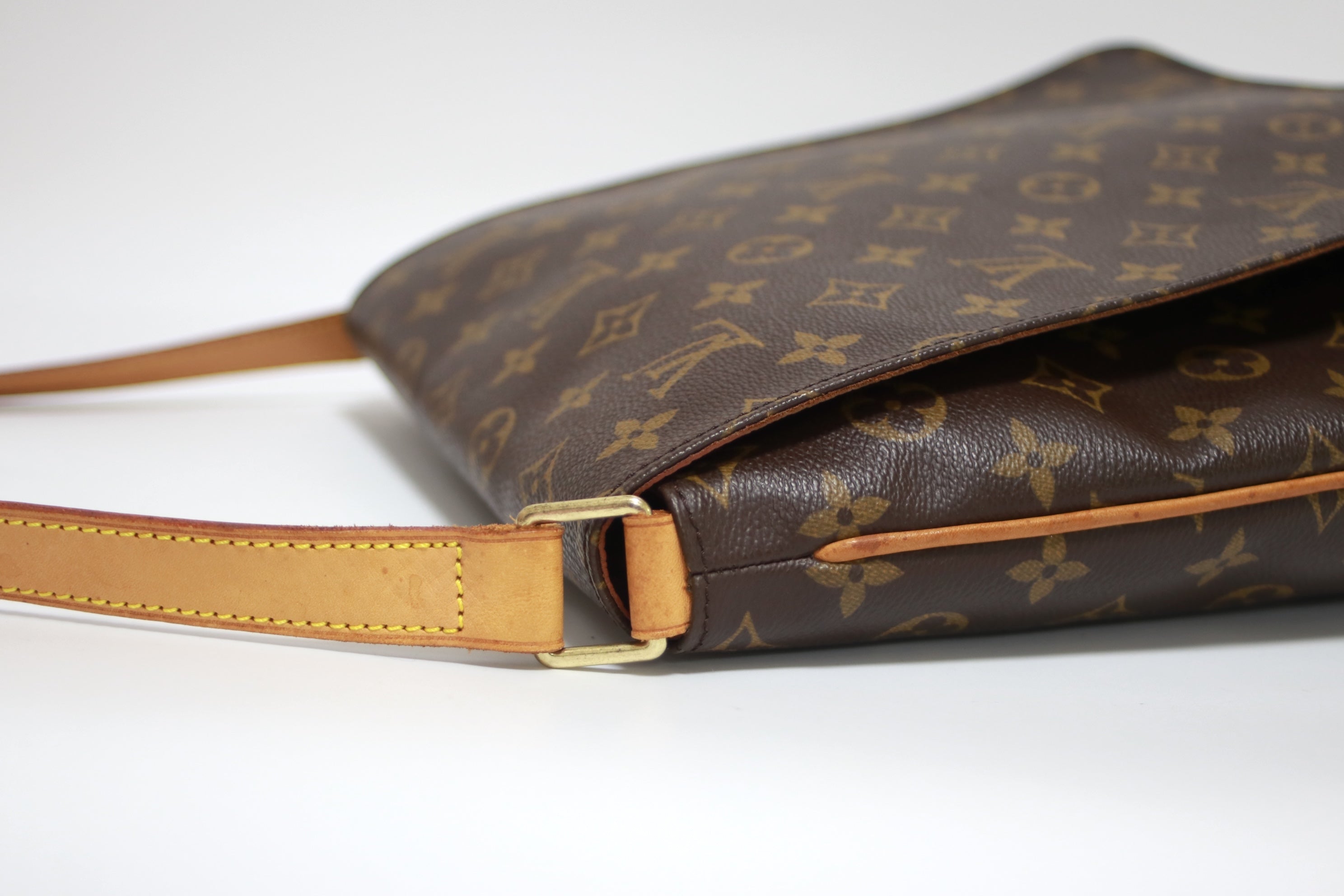 Louis Vuitton Musette Shoulder Bag Used