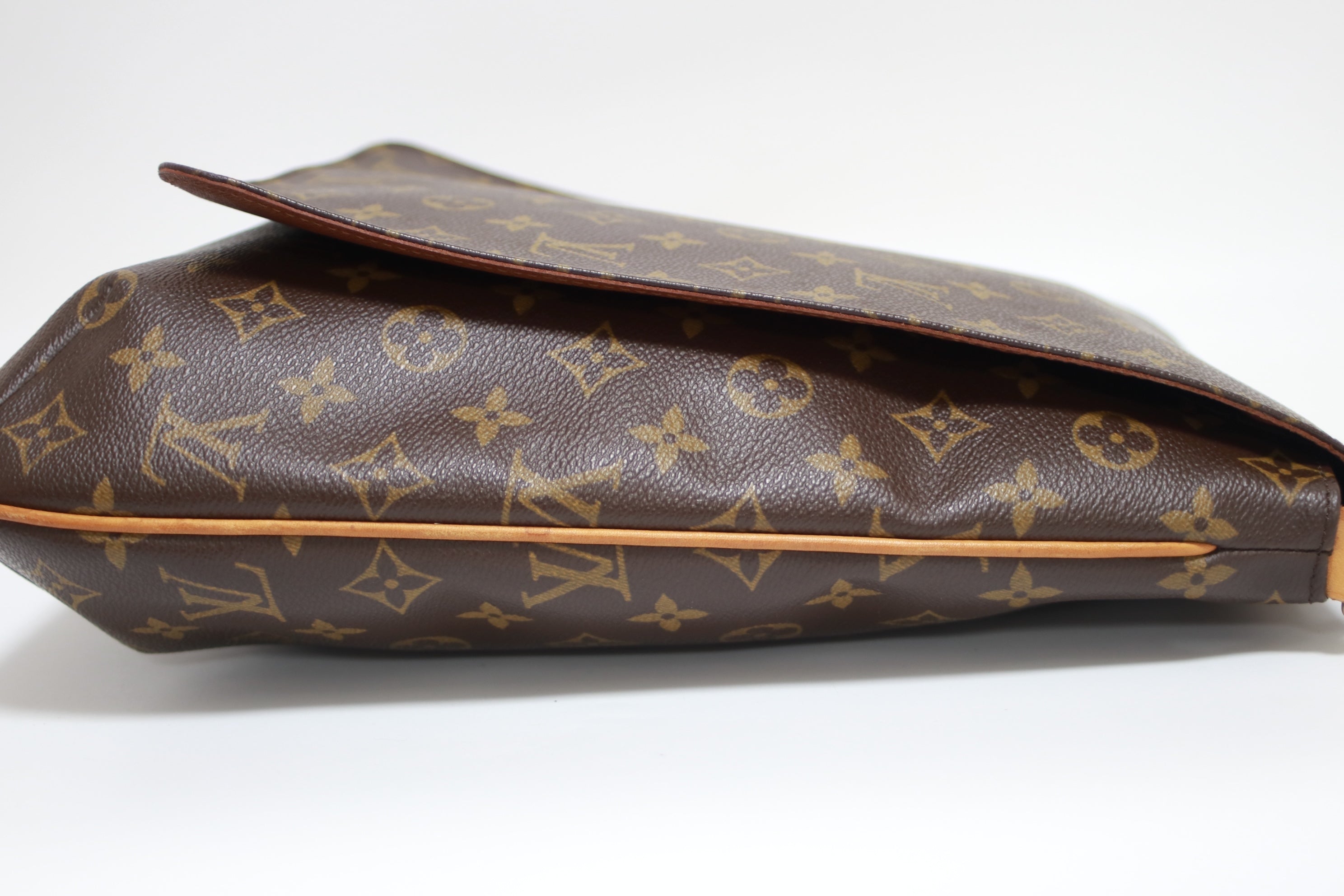 Louis Vuitton Musette Shoulder Bag Used