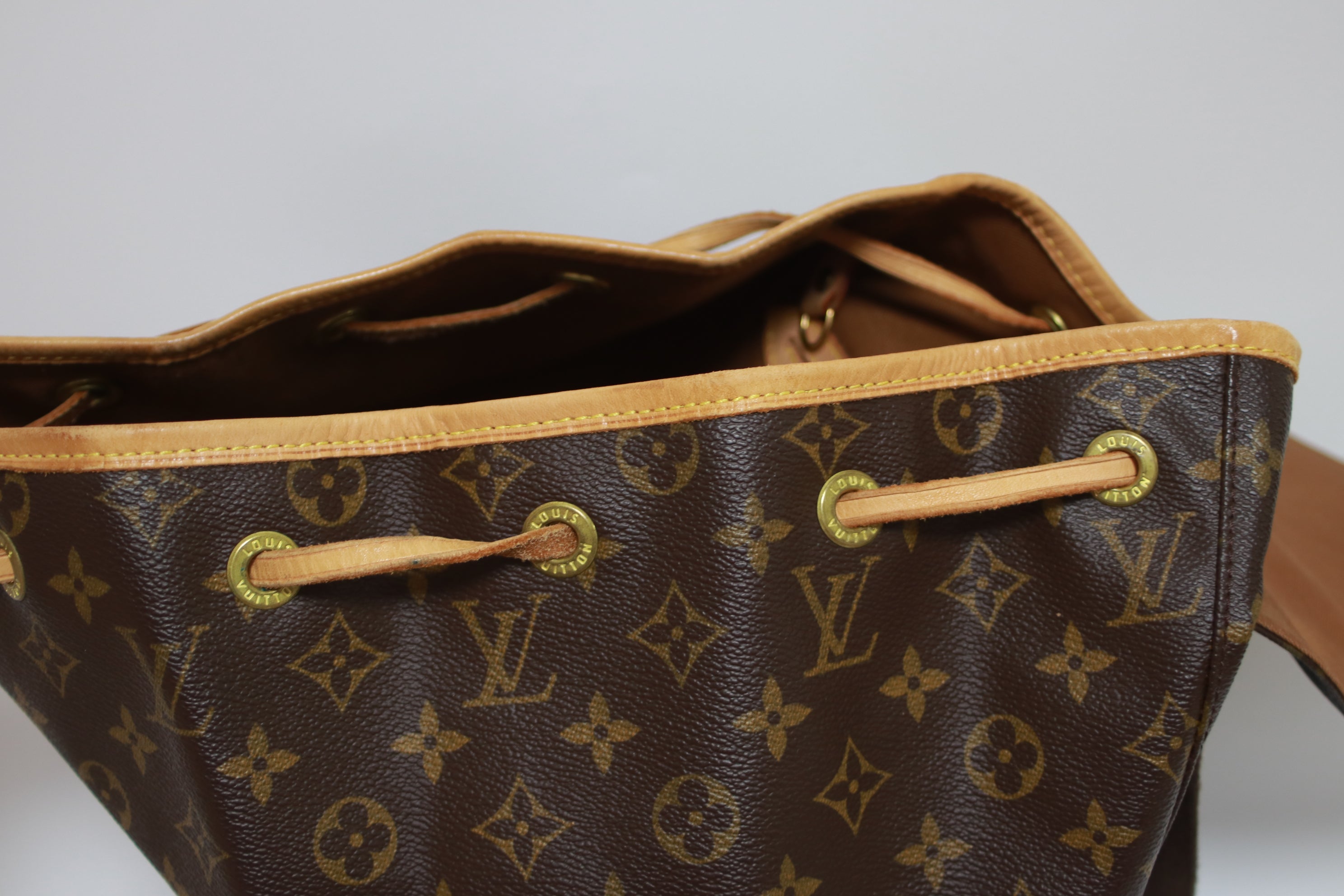 Louis Vuitton Montsouris GM Backpack Used (7426)