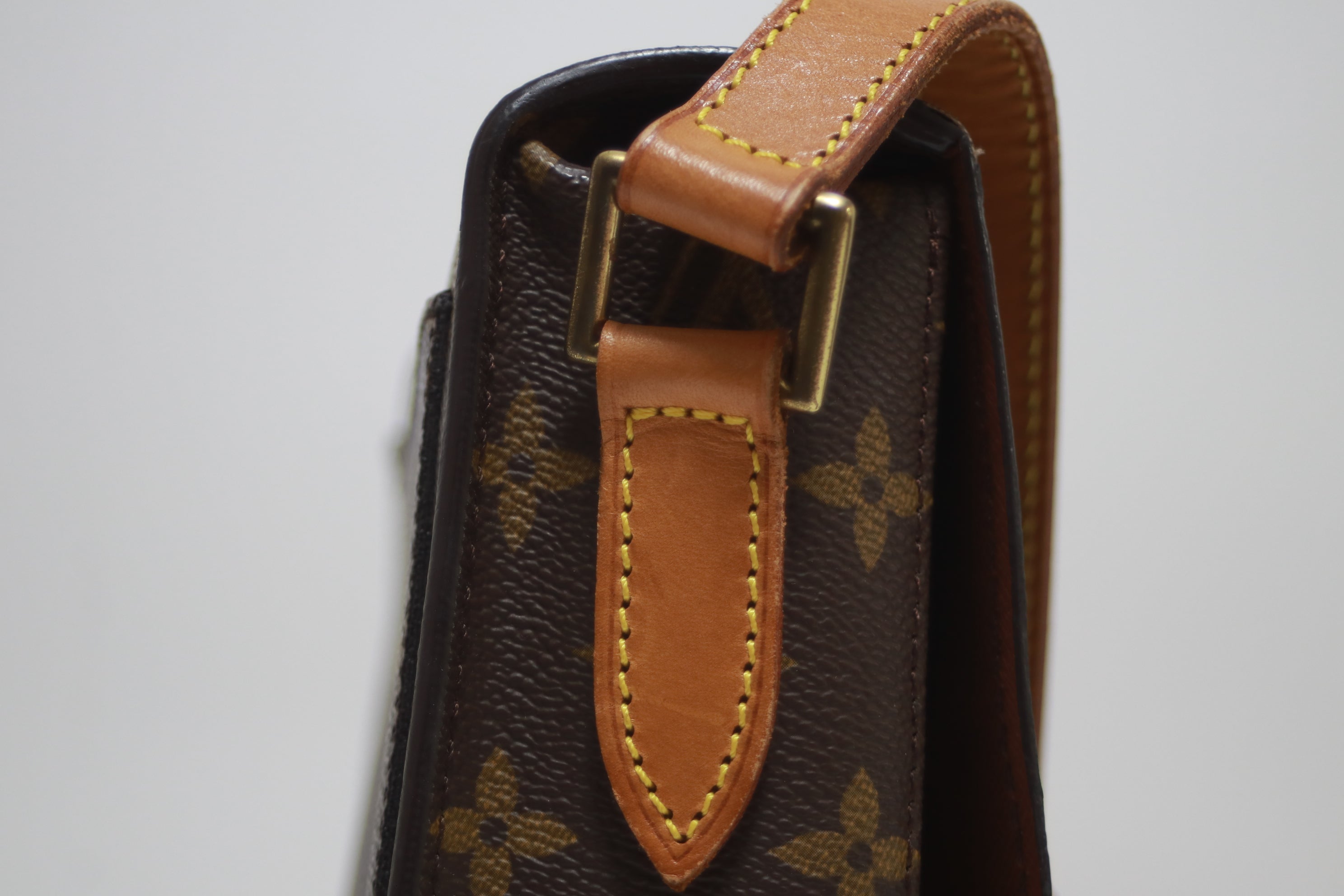 Louis Vuitton Saint Cloud GM Shoulder Bag Used