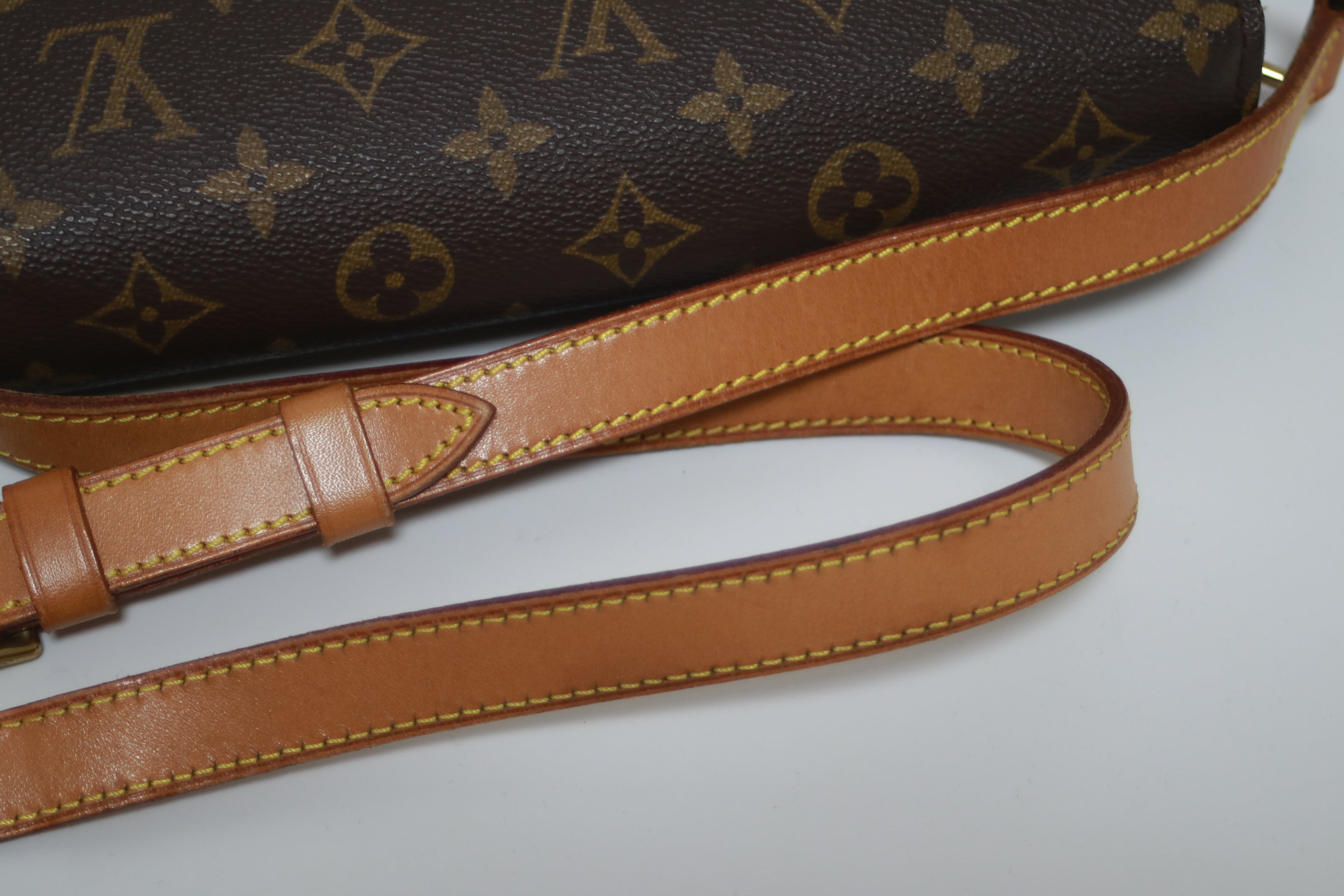 Louis Vuitton Saint Cloud GM Shoulder Bag Used