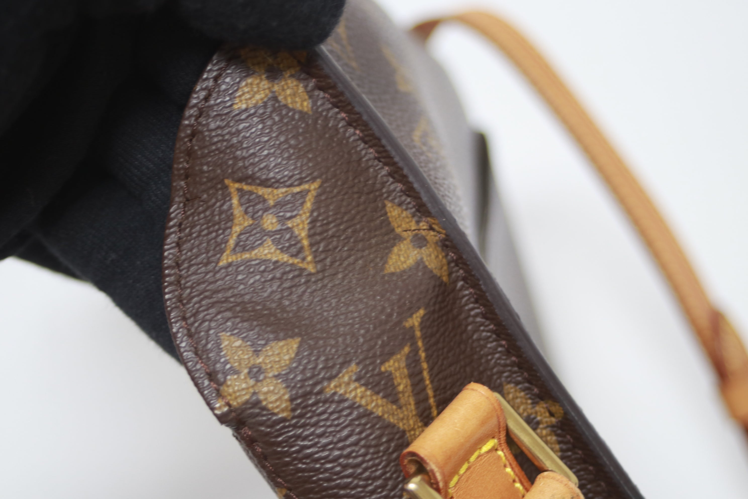 Louis Vuitton Saint Cloud GM Shoulder Bag Used