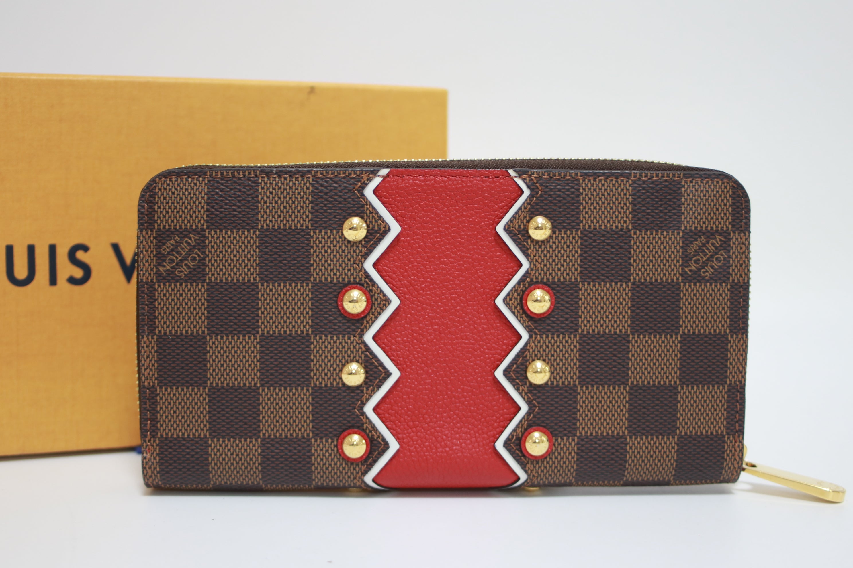 Louis Vuitton Karakoram Limited Edition Wallet Used (6522)