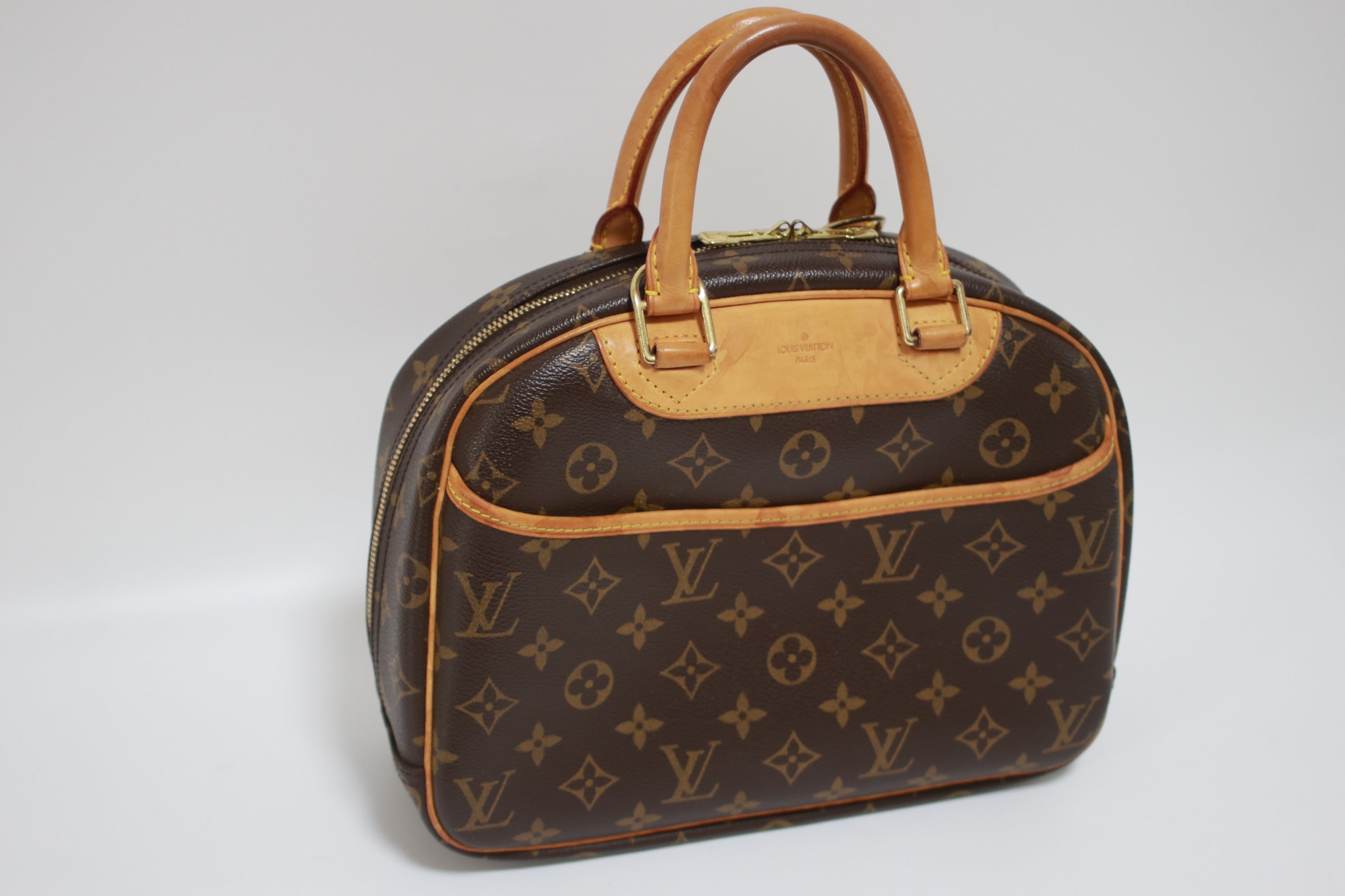 Louis Vuitton Trouville Handbag Used (7429)