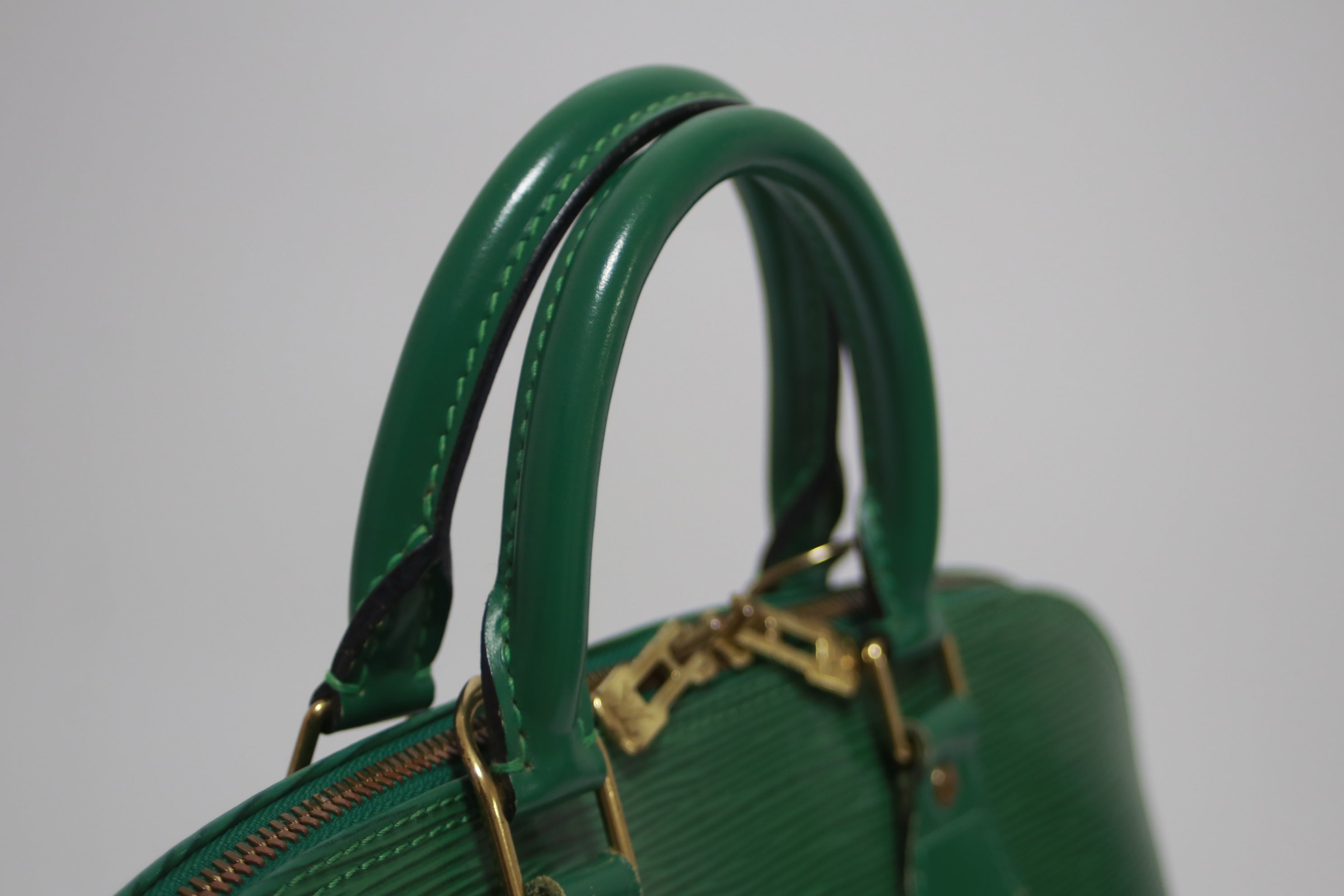 Louis Vuitton Alma PM Epi Leather Green Handbag Used